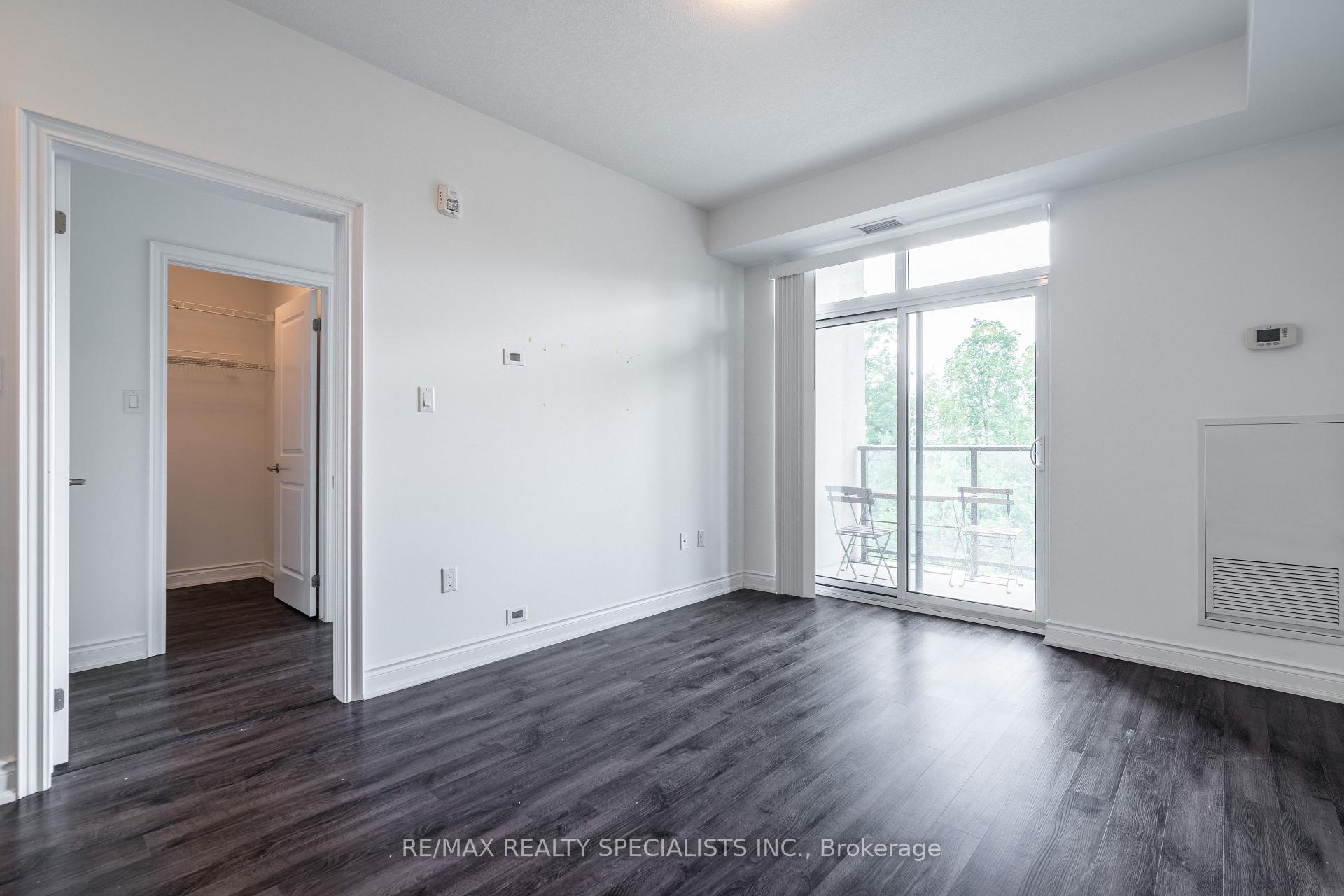 Photo 12 of Unit 321, 125 Shoreview Place, Hamilton, Stoney Creek — HOMEH