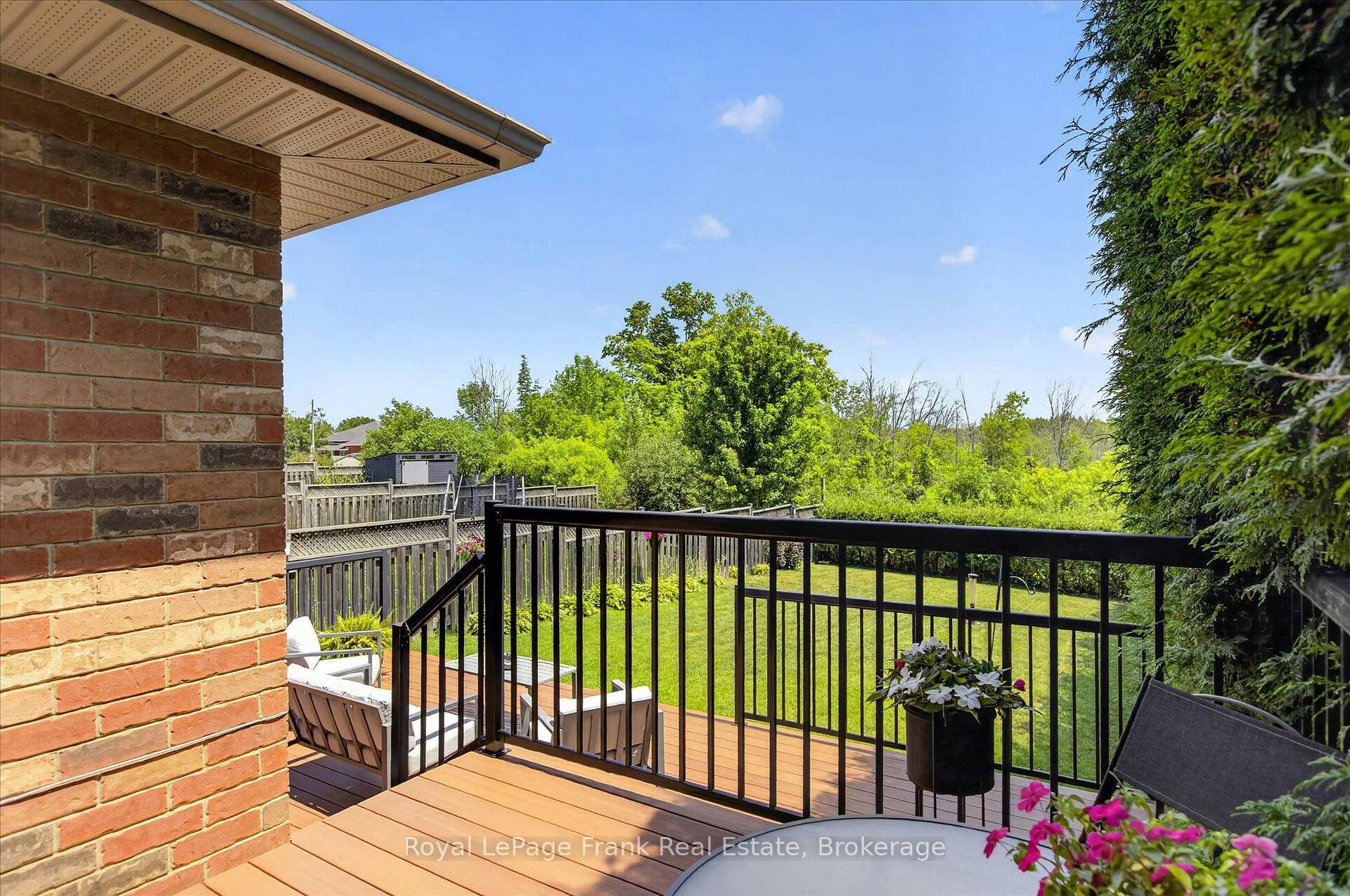 Photo 48 of 2305 Marsdale Drive, Peterborough, Ashburnham Ward 4 — HOMEH