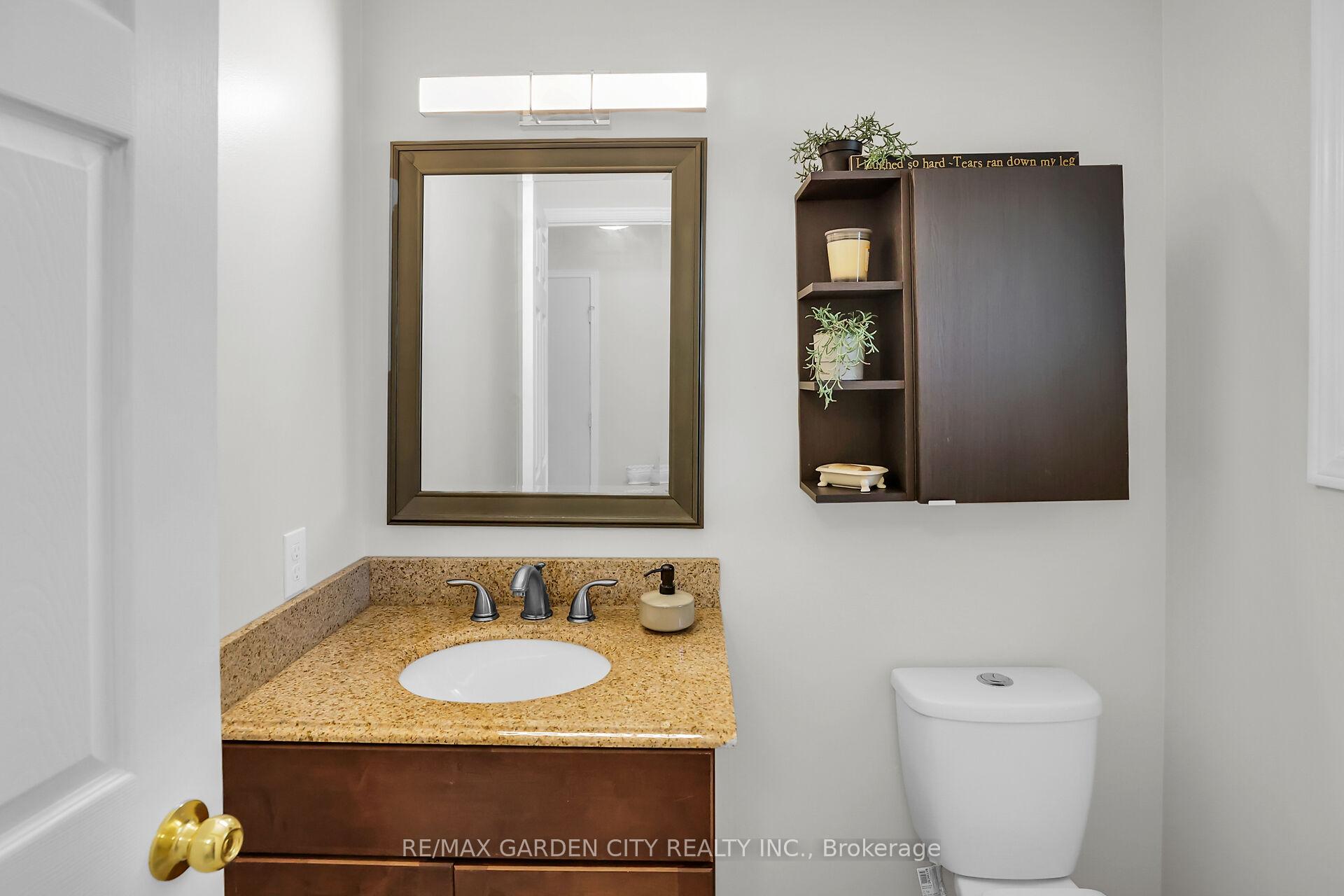 Photo 10 of 4542 Ivy Gardens Crescent, Lincoln, Beamsville — HOMEH