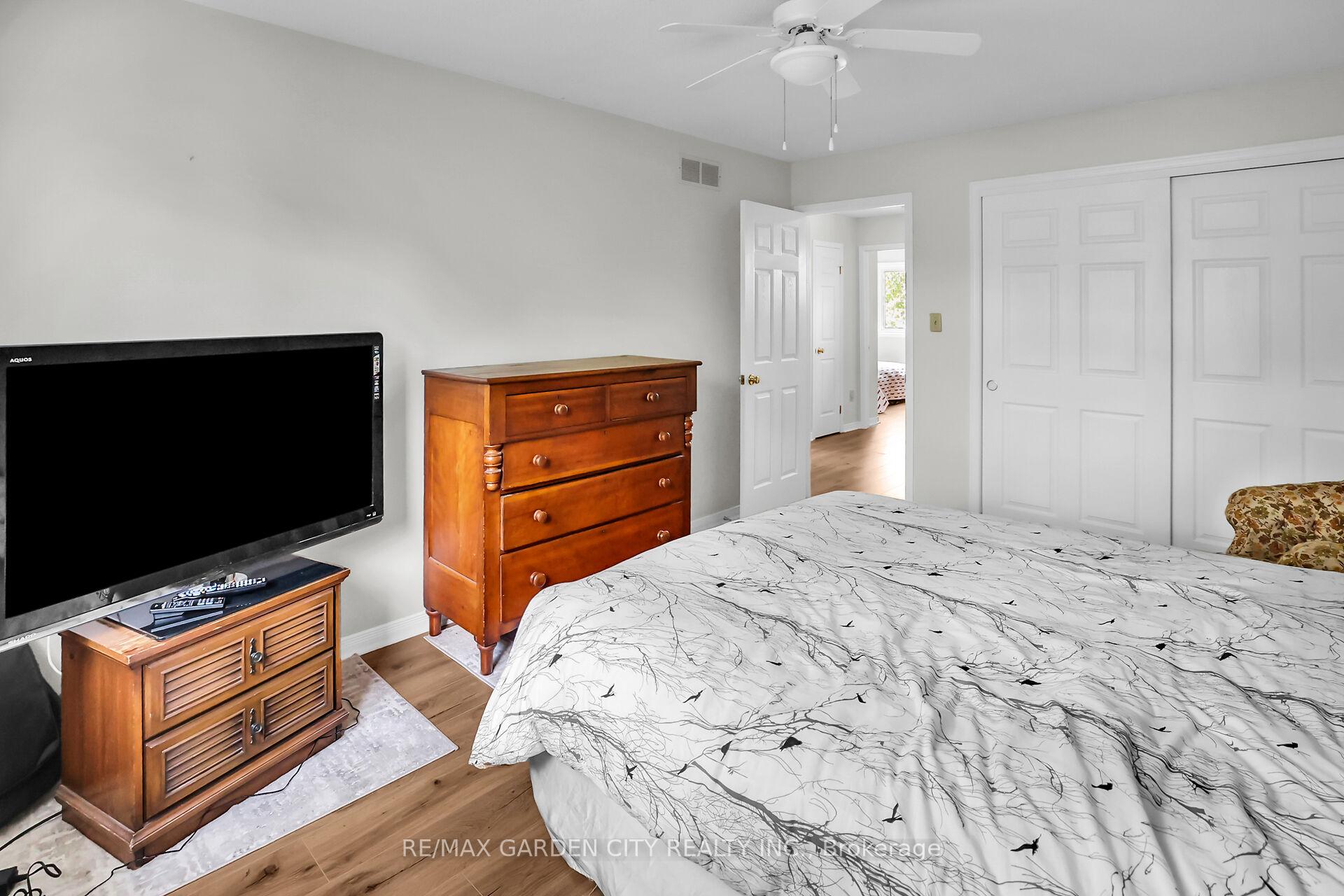 Photo 12 of 4542 Ivy Gardens Crescent, Lincoln, Beamsville — HOMEH