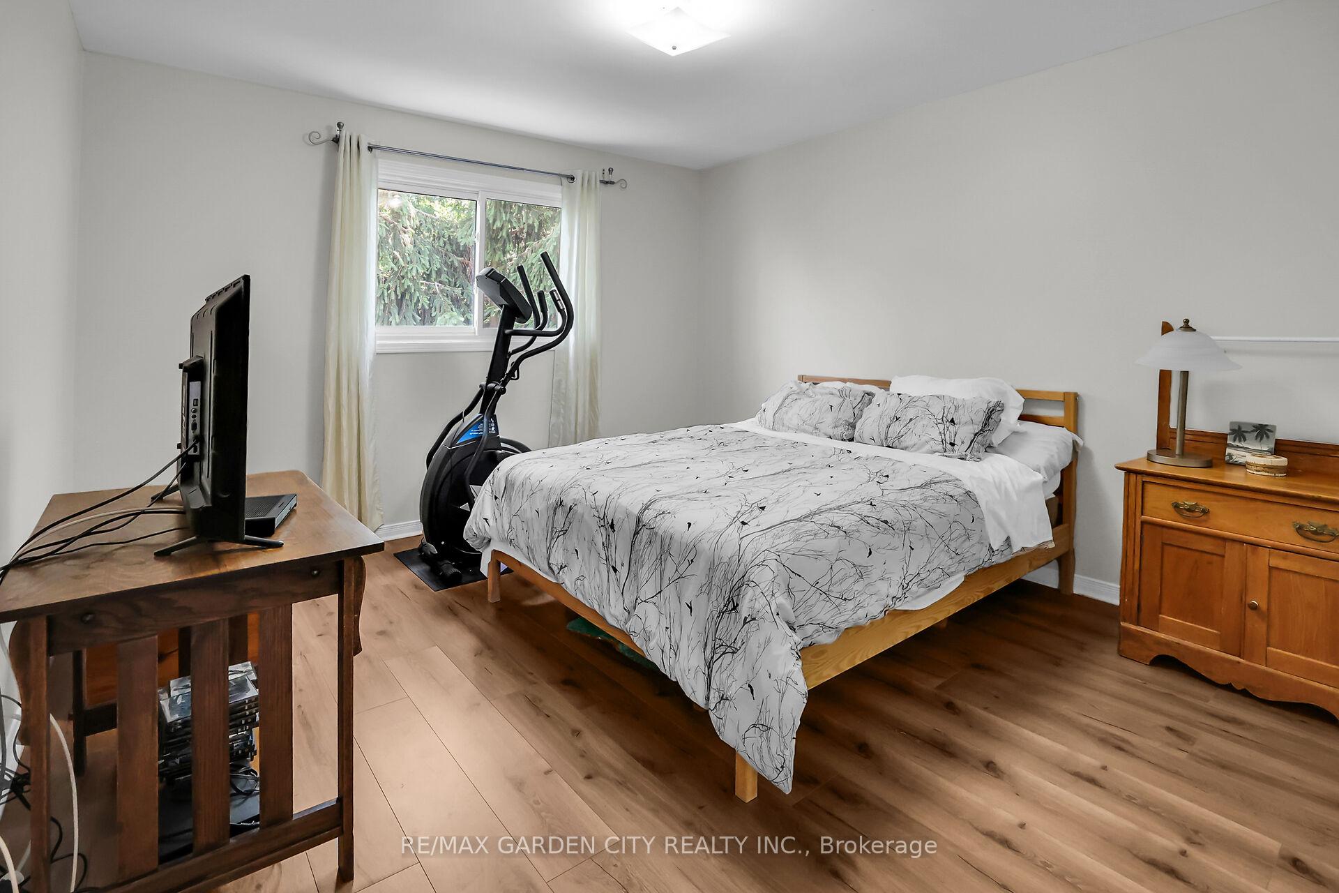 Photo 13 of 4542 Ivy Gardens Crescent, Lincoln, Beamsville — HOMEH