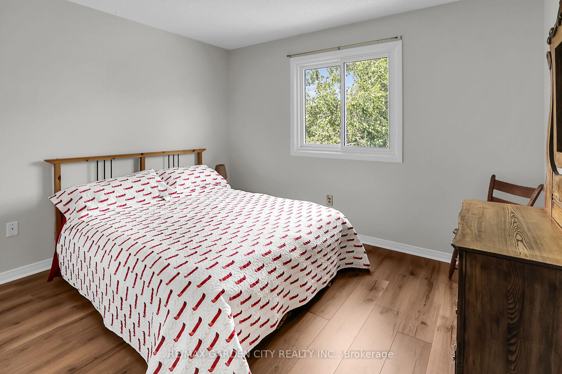 Photo 15 of 4542 Ivy Gardens Crescent, Lincoln, Beamsville — HOMEH
