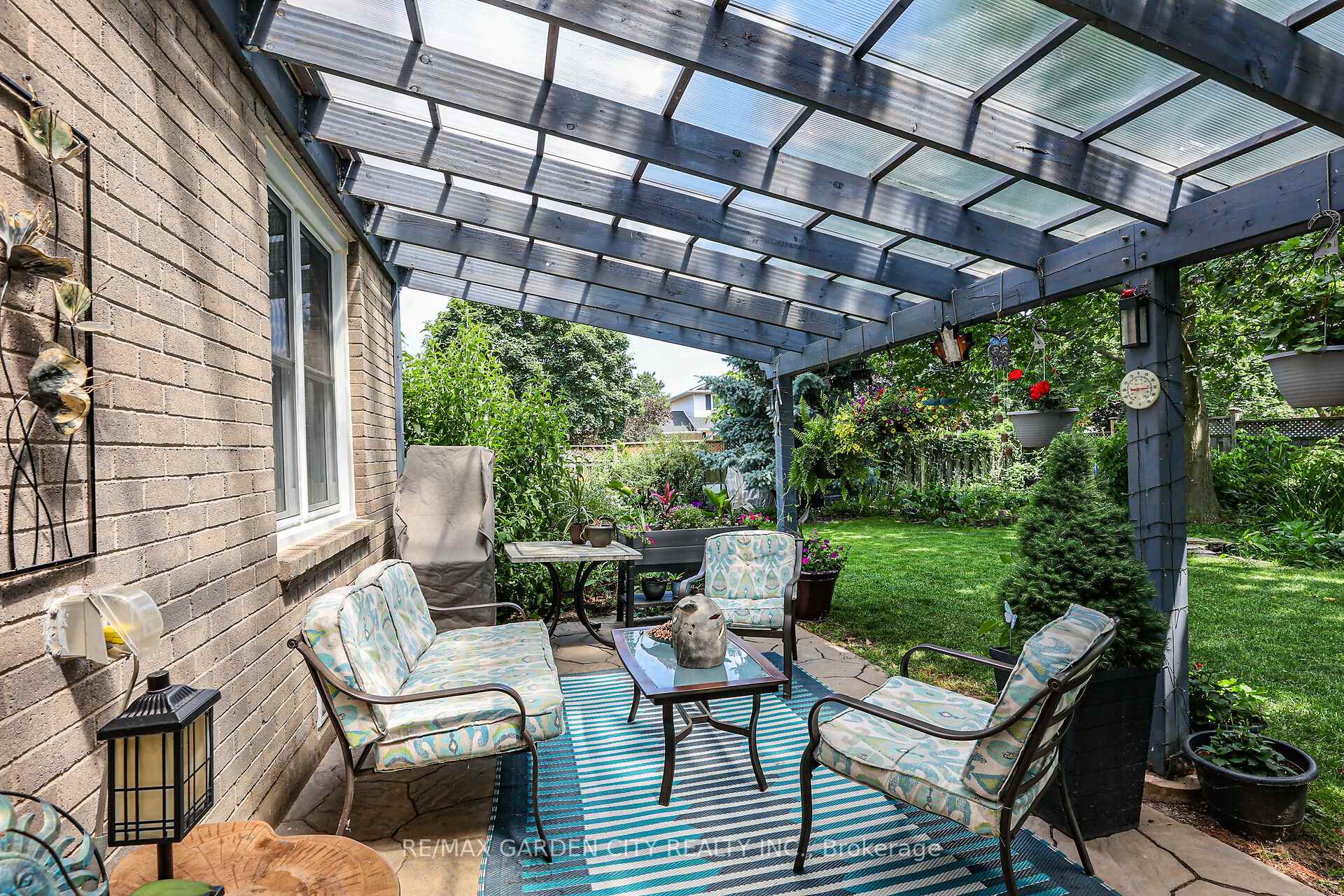 Photo 26 of 4542 Ivy Gardens Crescent, Lincoln, Beamsville — HOMEH