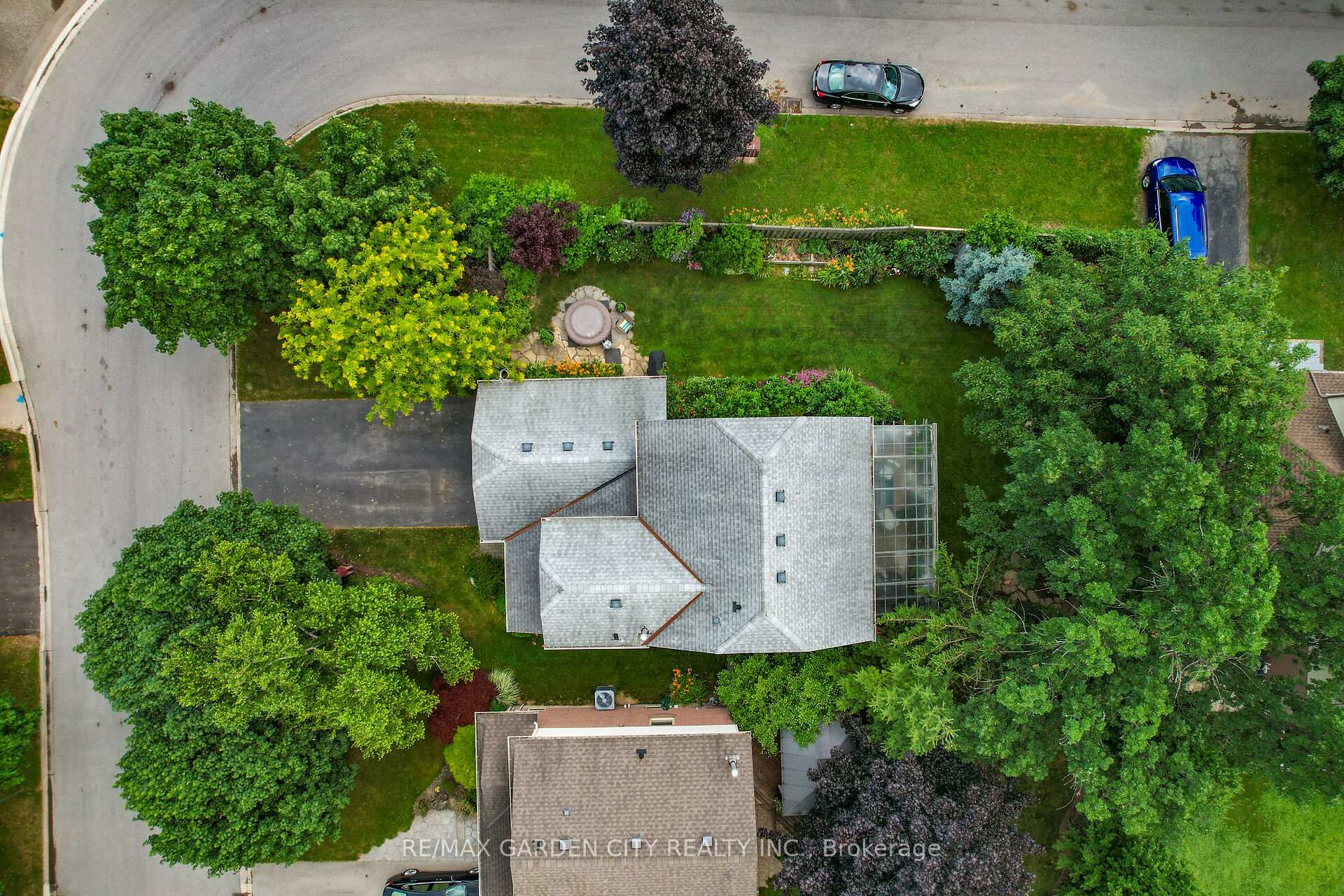 Photo 35 of 4542 Ivy Gardens Crescent, Lincoln, Beamsville — HOMEH