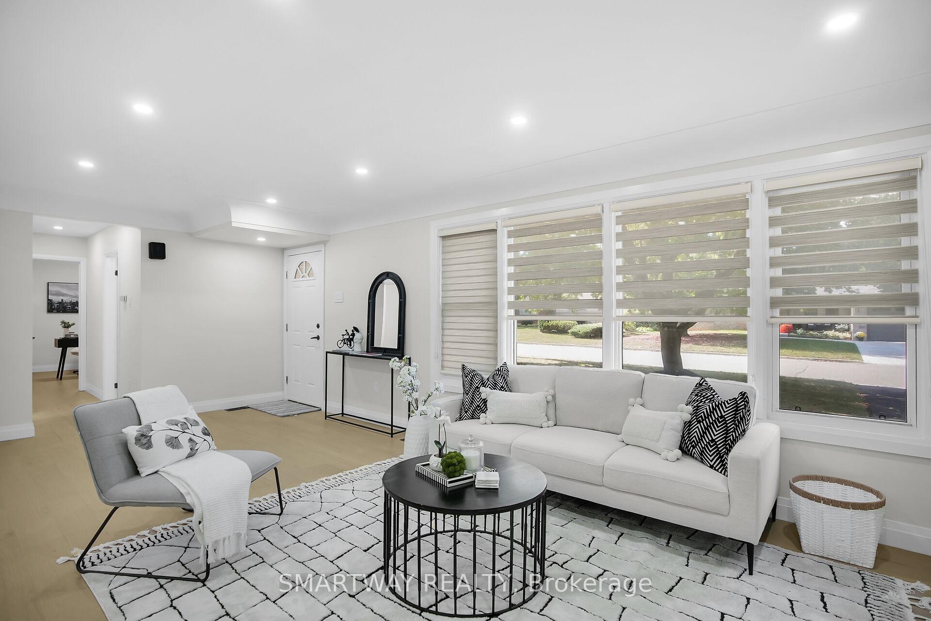 Photo 12 of 633 Donegal Drive, London, North P — HOMEH