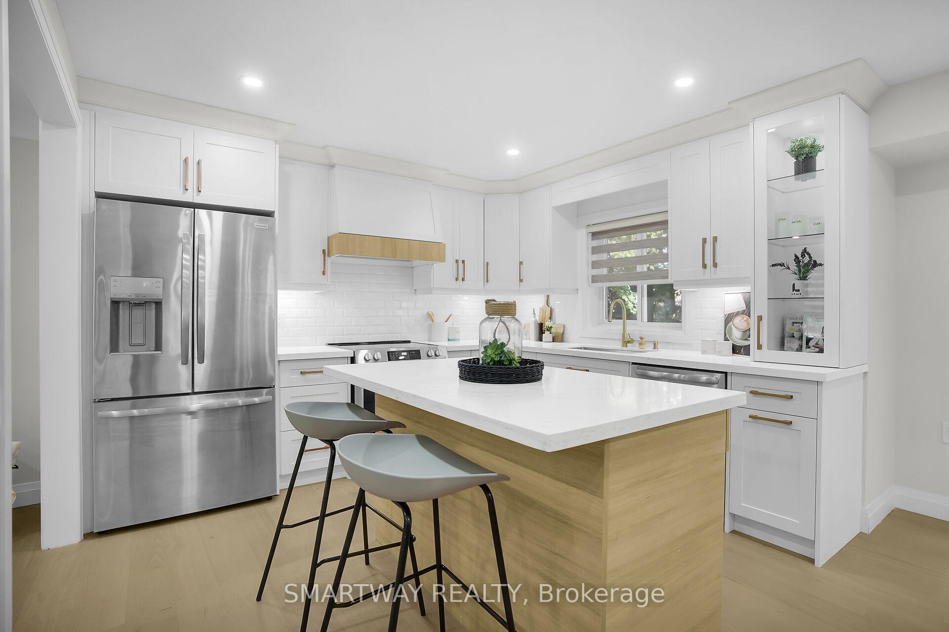 Photo 15 of 633 Donegal Drive, London, North P — HOMEH