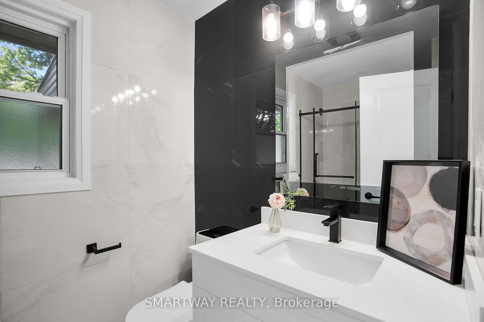 Photo 20 of 633 Donegal Drive, London, North P — HOMEH