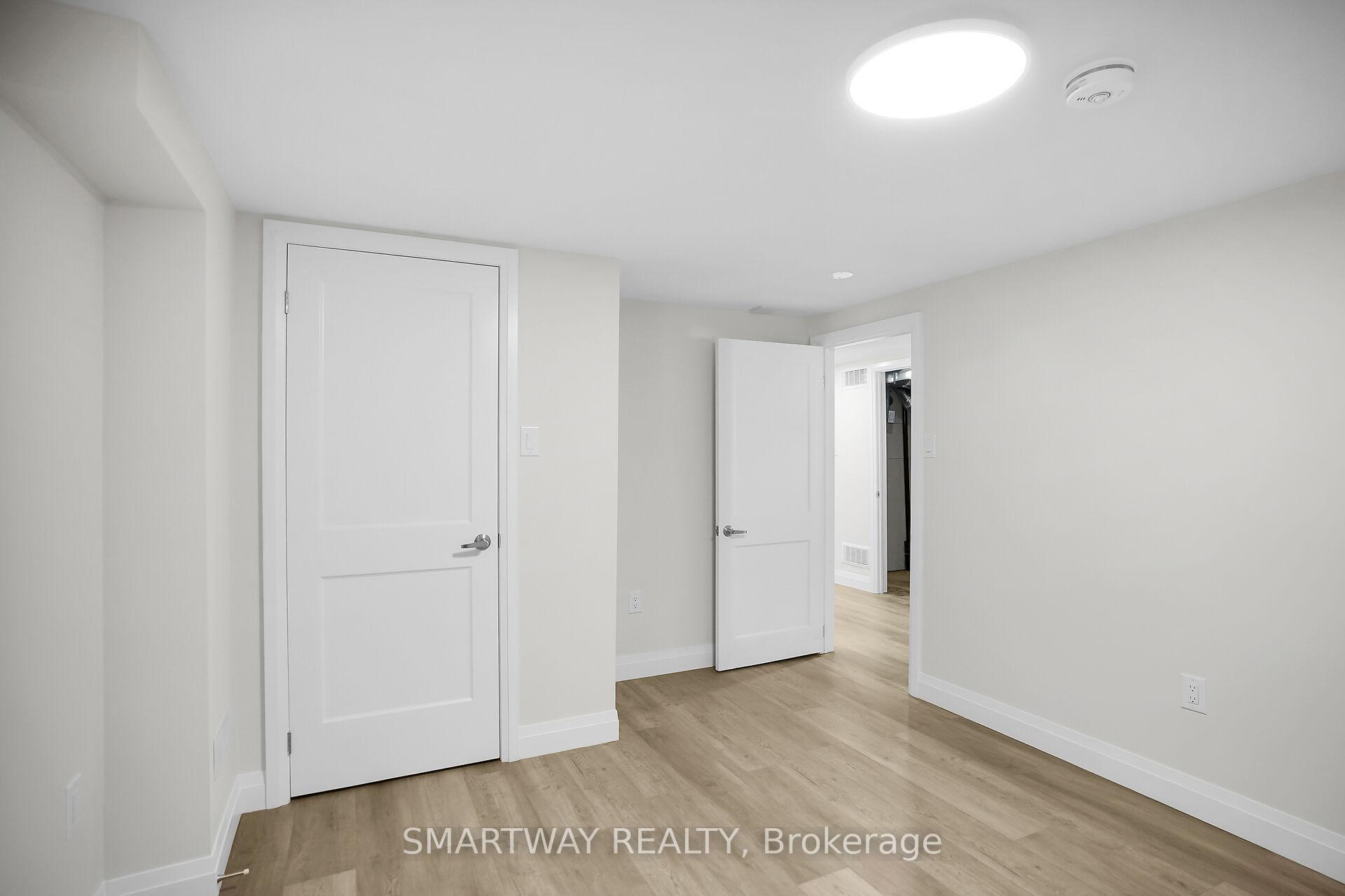 Photo 33 of 633 Donegal Drive, London, North P — HOMEH
