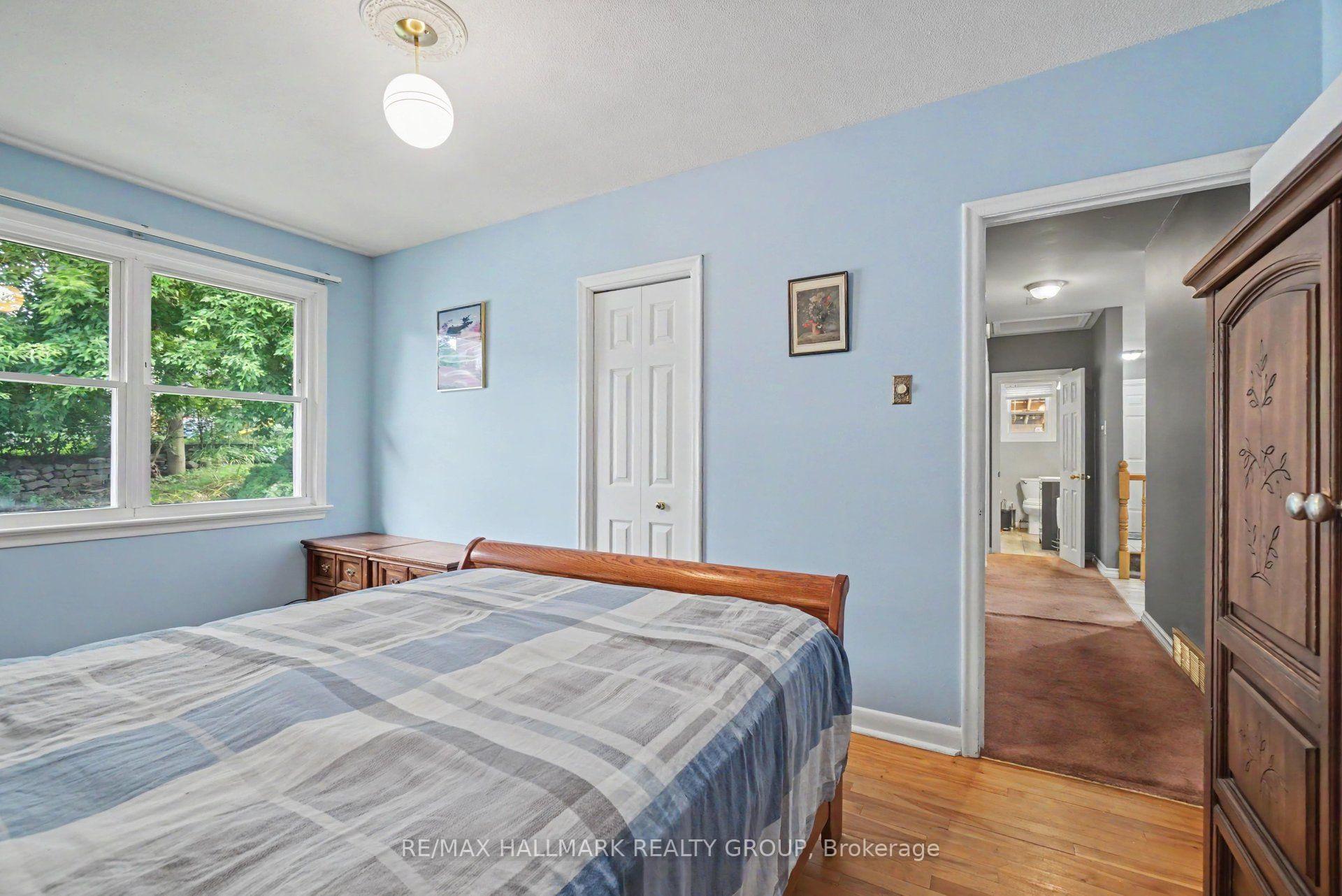 Photo 17 of 1839 Hutton Avenue, Ottawa, Elmvale Acres — HOMEH
