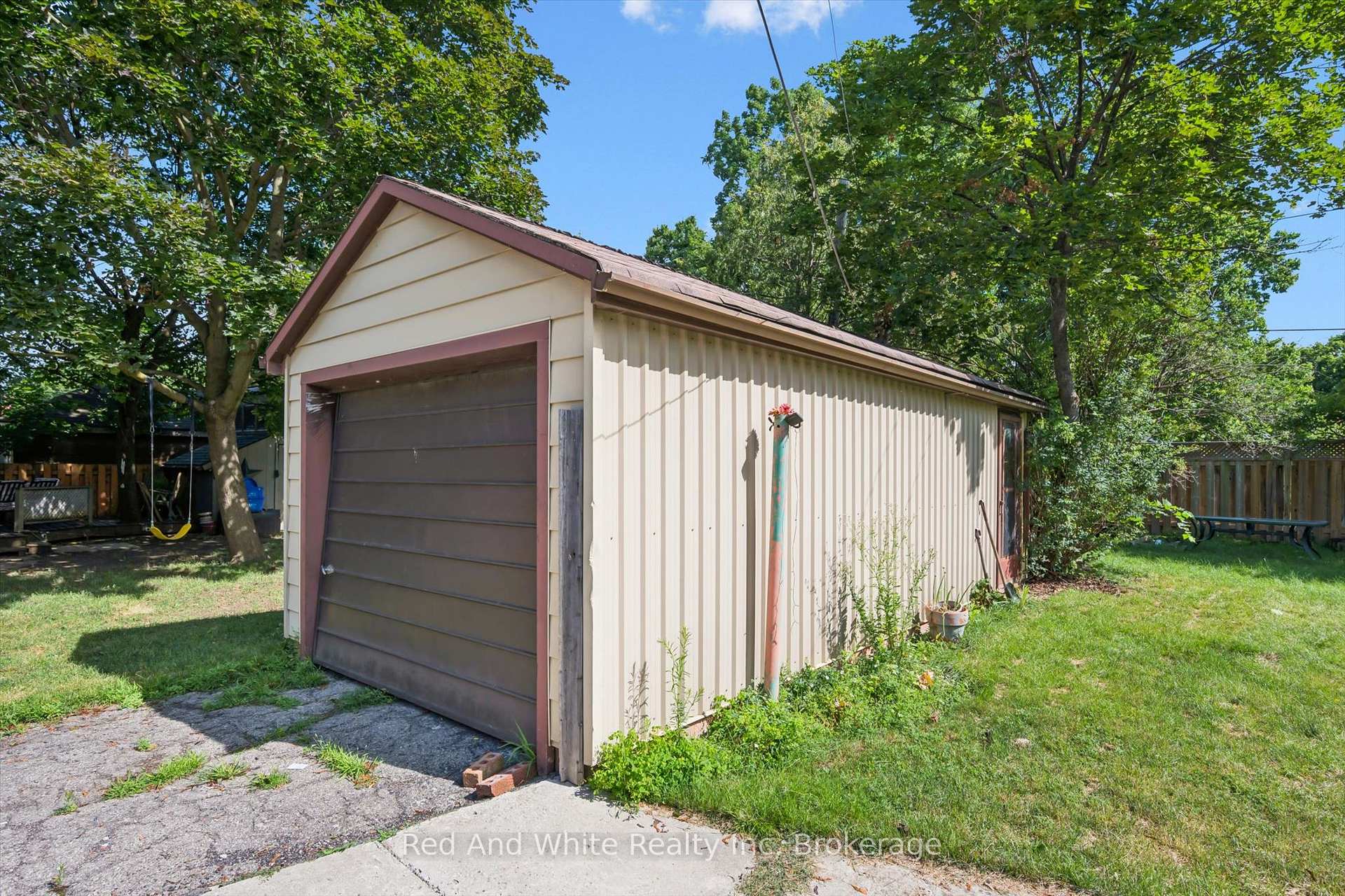 Photo 20 of 1267 Hamilton Street, Cambridge, Preston South — HOMEH