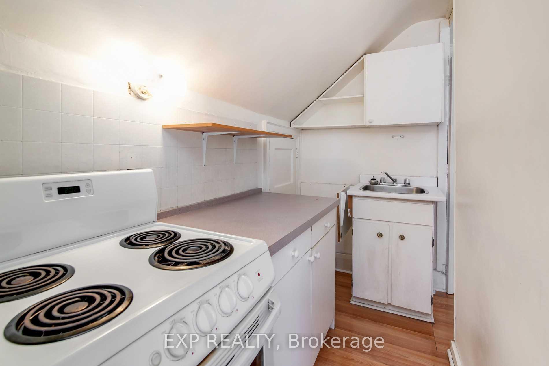 Photo 10 of 896 Avenue Road, Toronto, Yonge-Eglinton — HOMEH