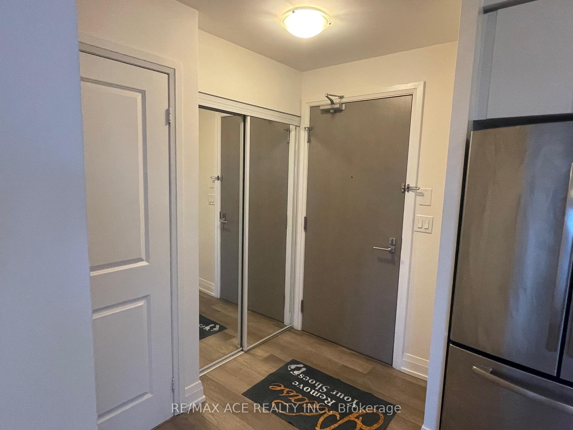 Photo 2 of Unit 1902, 7165 Yonge Street, Markham, Grandview — HOMEH