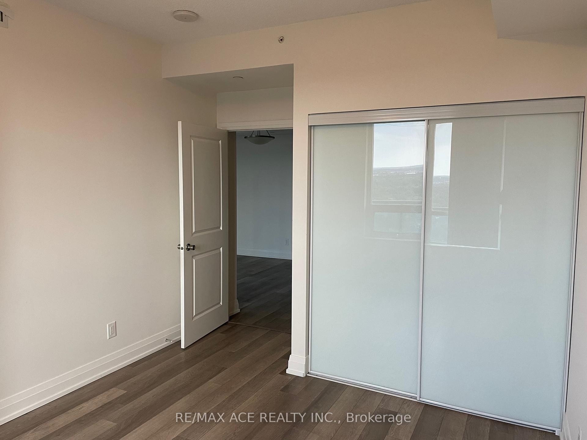 Photo 18 of Unit 1902, 7165 Yonge Street, Markham, Grandview — HOMEH