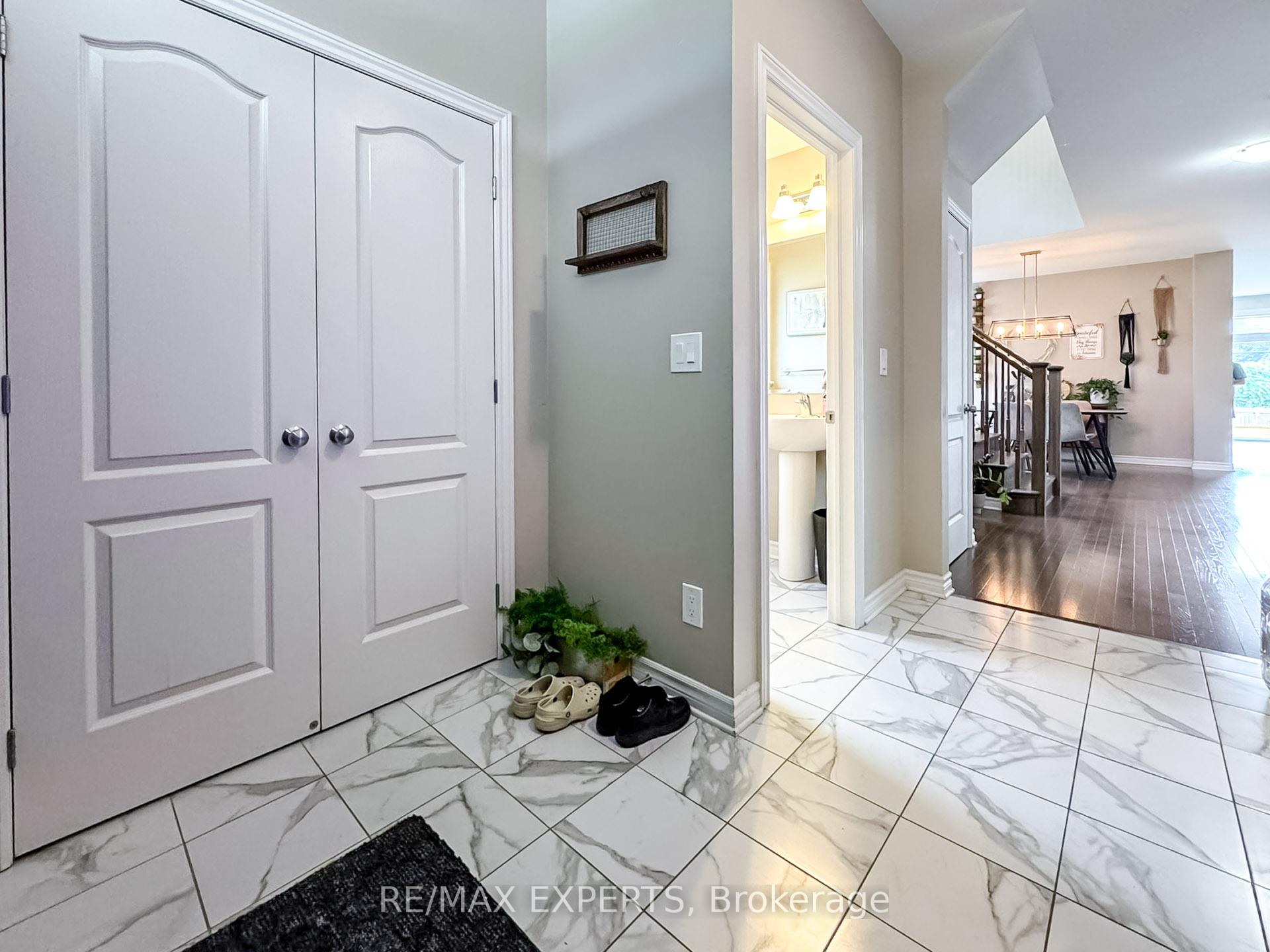 Photo 5 of 640 Halloway Drive, Kingston, Kingston East (Incl Barret Crt) — HOMEH