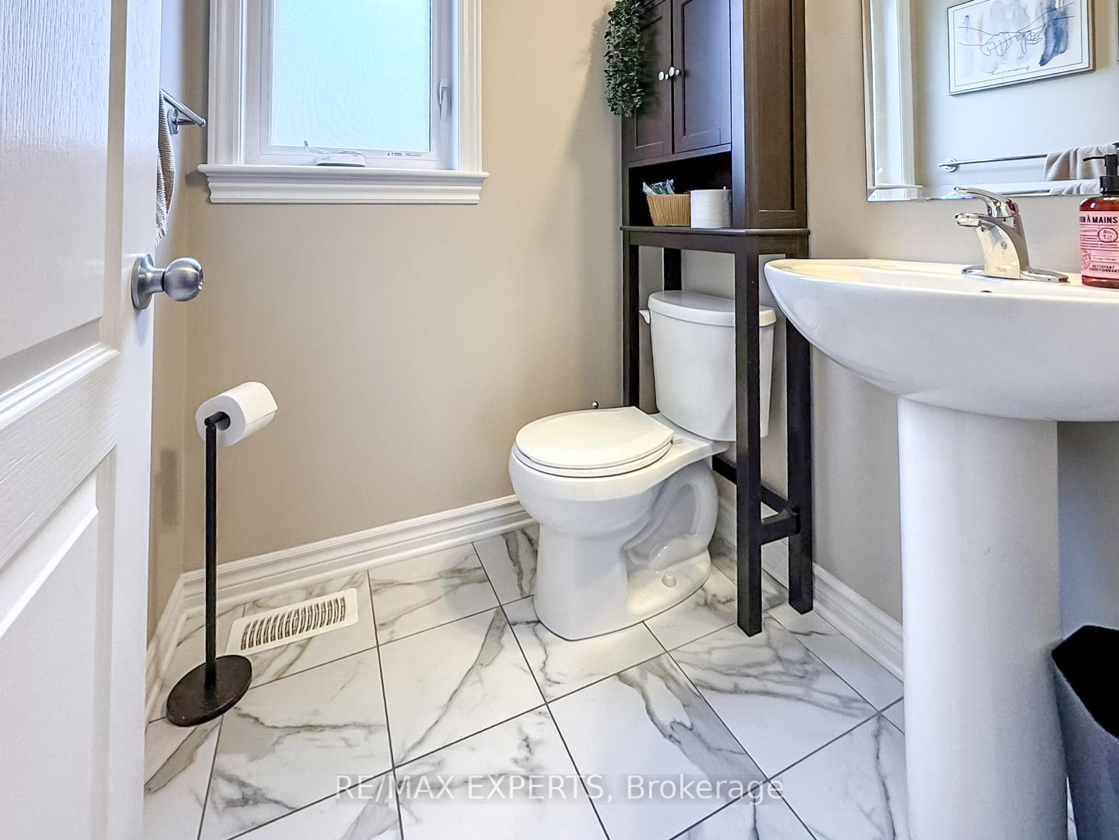 Photo 7 of 640 Halloway Drive, Kingston, Kingston East (Incl Barret Crt) — HOMEH