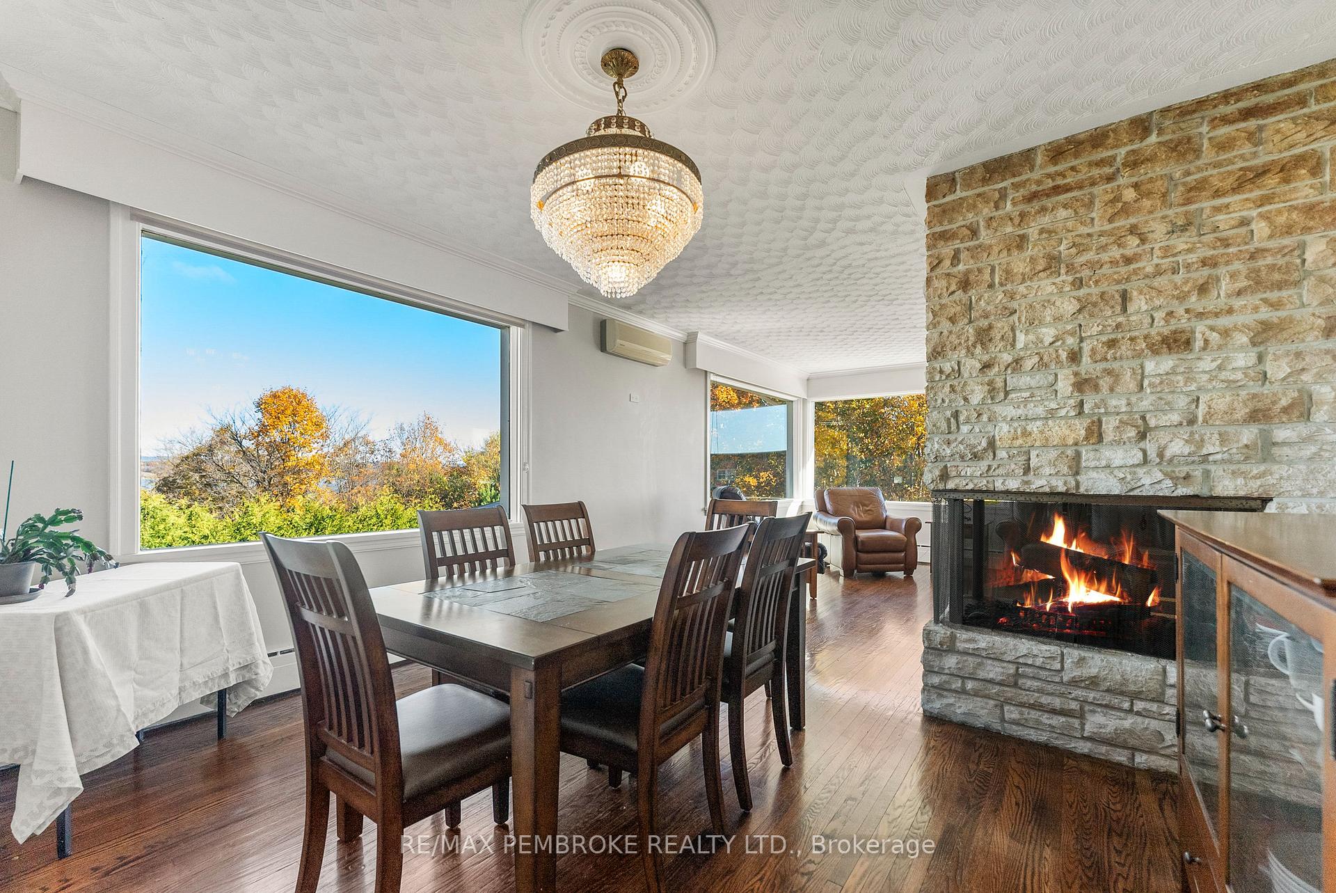 Photo 19 of 235 Broadview Drive, Pembroke, Pembroke — HOMEH