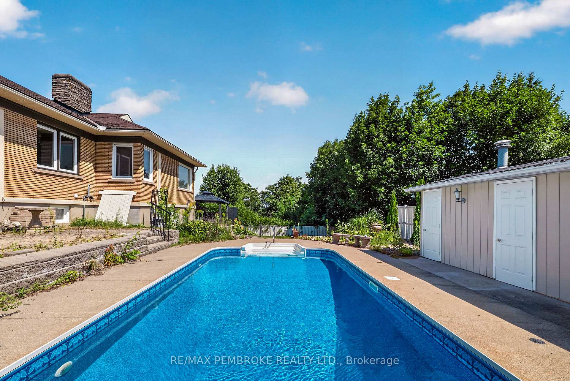 Photo 41 of 235 Broadview Drive, Pembroke, Pembroke — HOMEH