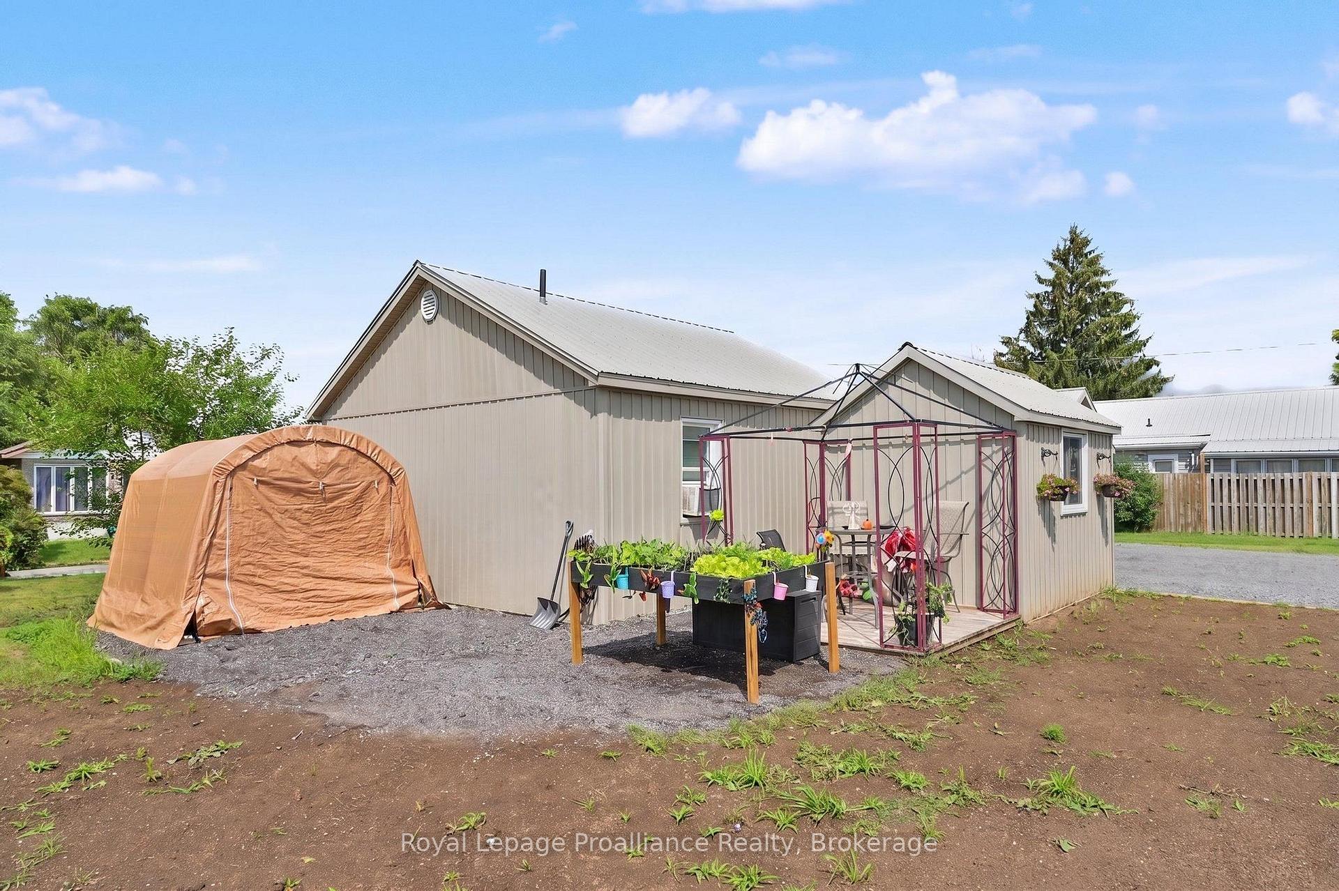 Photo 20 of 1, 1A, 3, & 3A Ramsay Avenue, Quinte West, Trenton Ward — HOMEH
