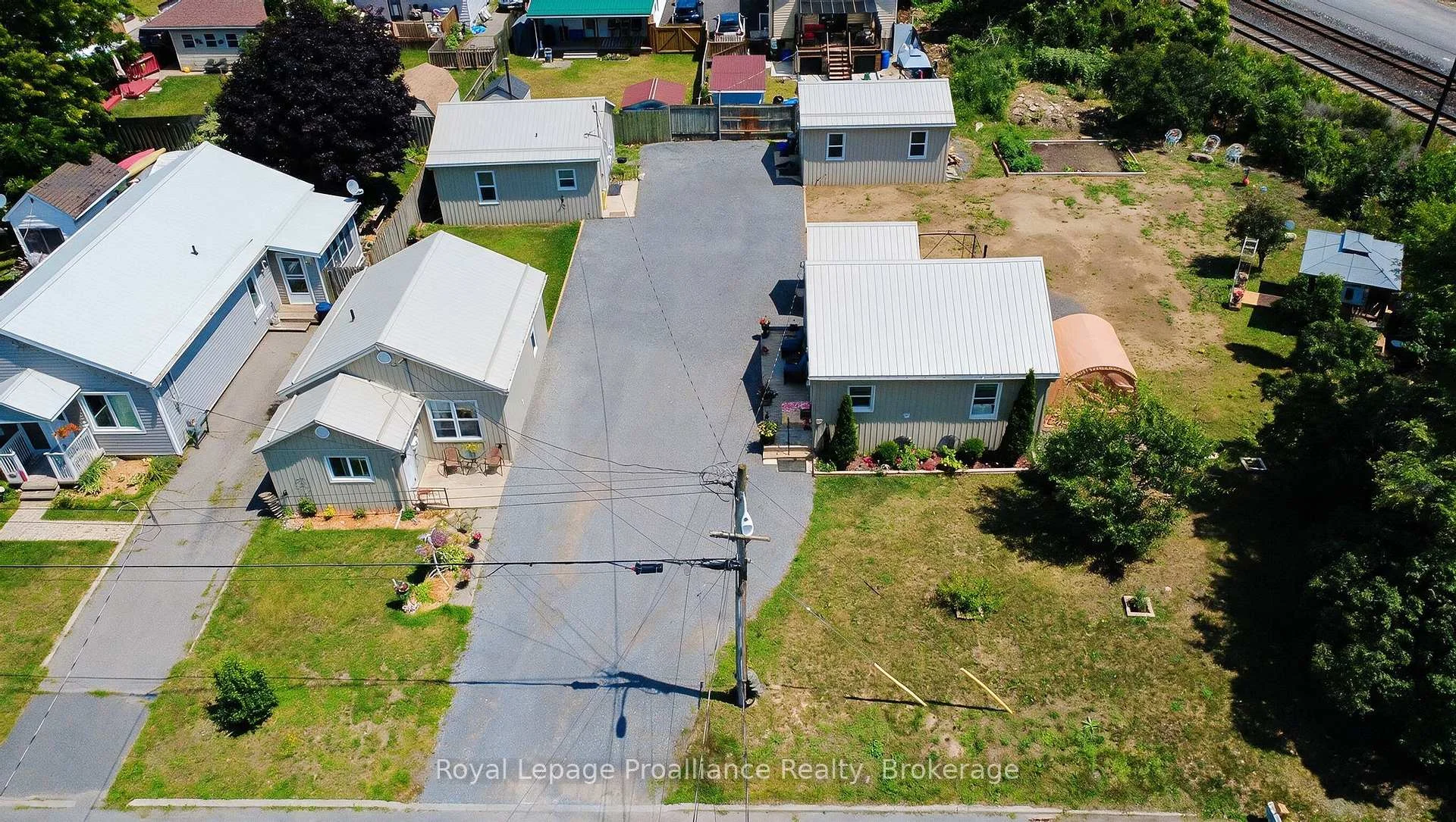 Photo 25 of 1, 1A, 3, & 3A Ramsay Avenue, Quinte West, Trenton Ward — HOMEH