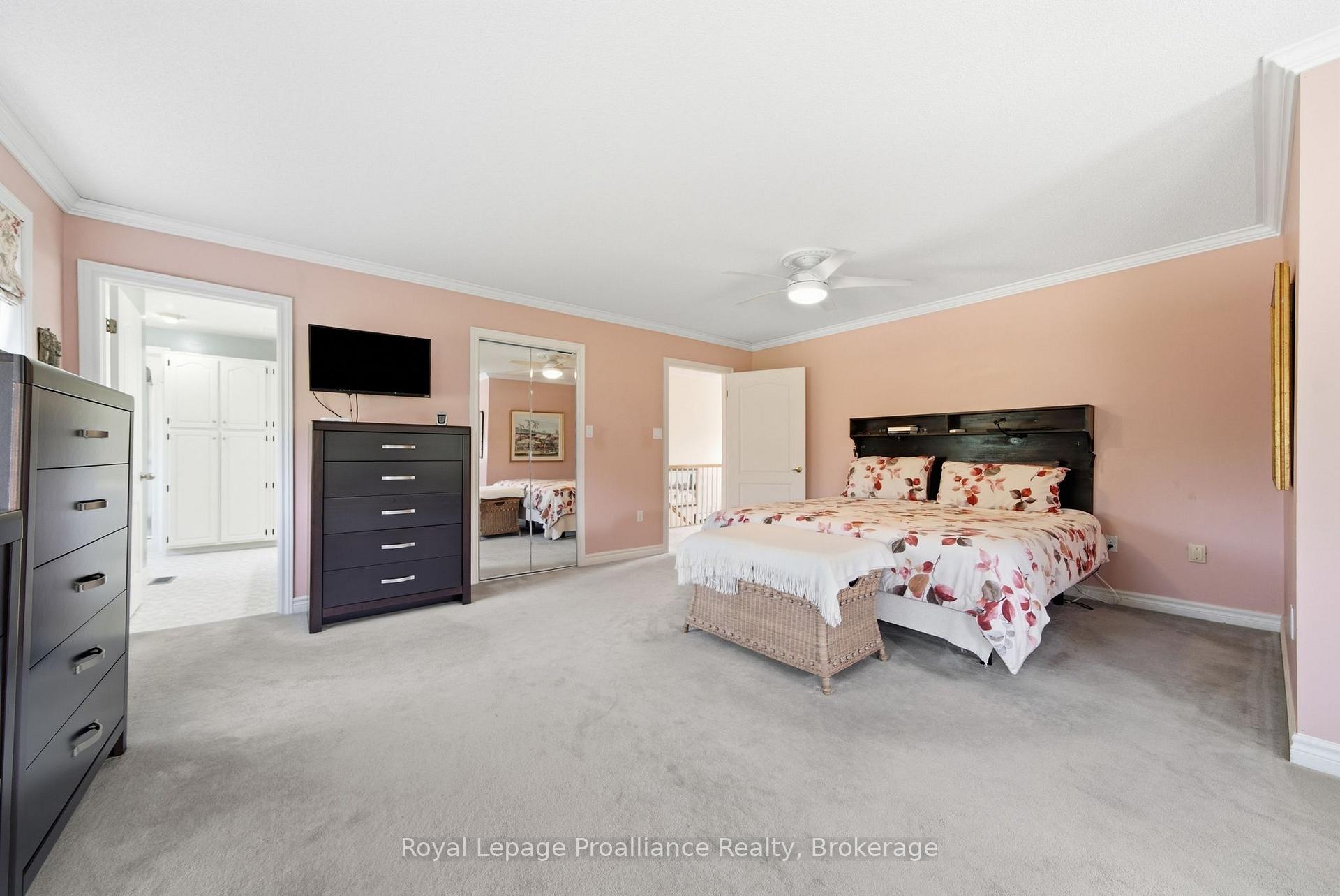 Photo 20 of 10 Skiff Cove Road, Prince Edward County, Wellington Ward — HOMEH