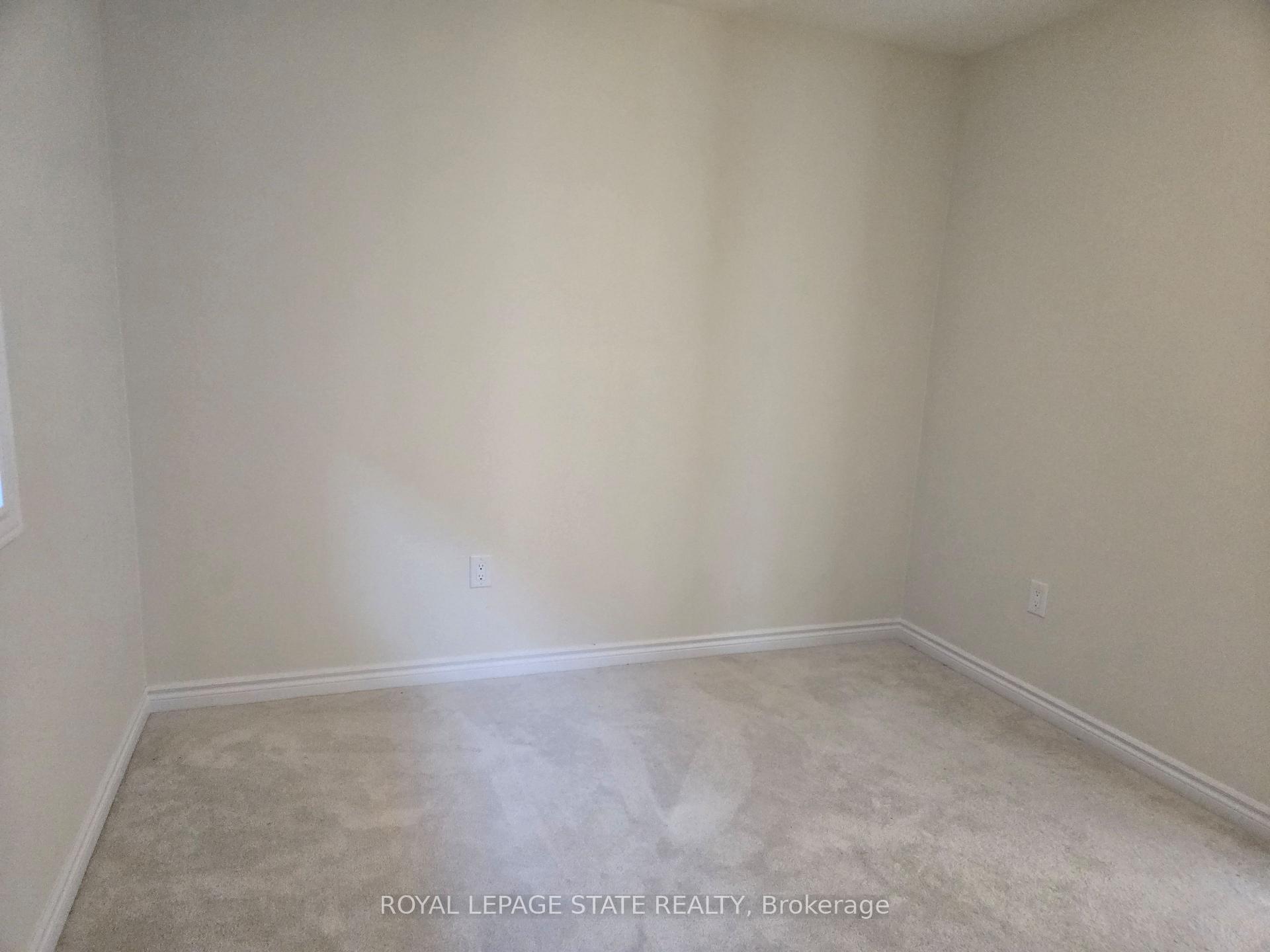 Photo 18 of 395 Barker Parkway, Thorold, Rolling Meadows — HOMEH