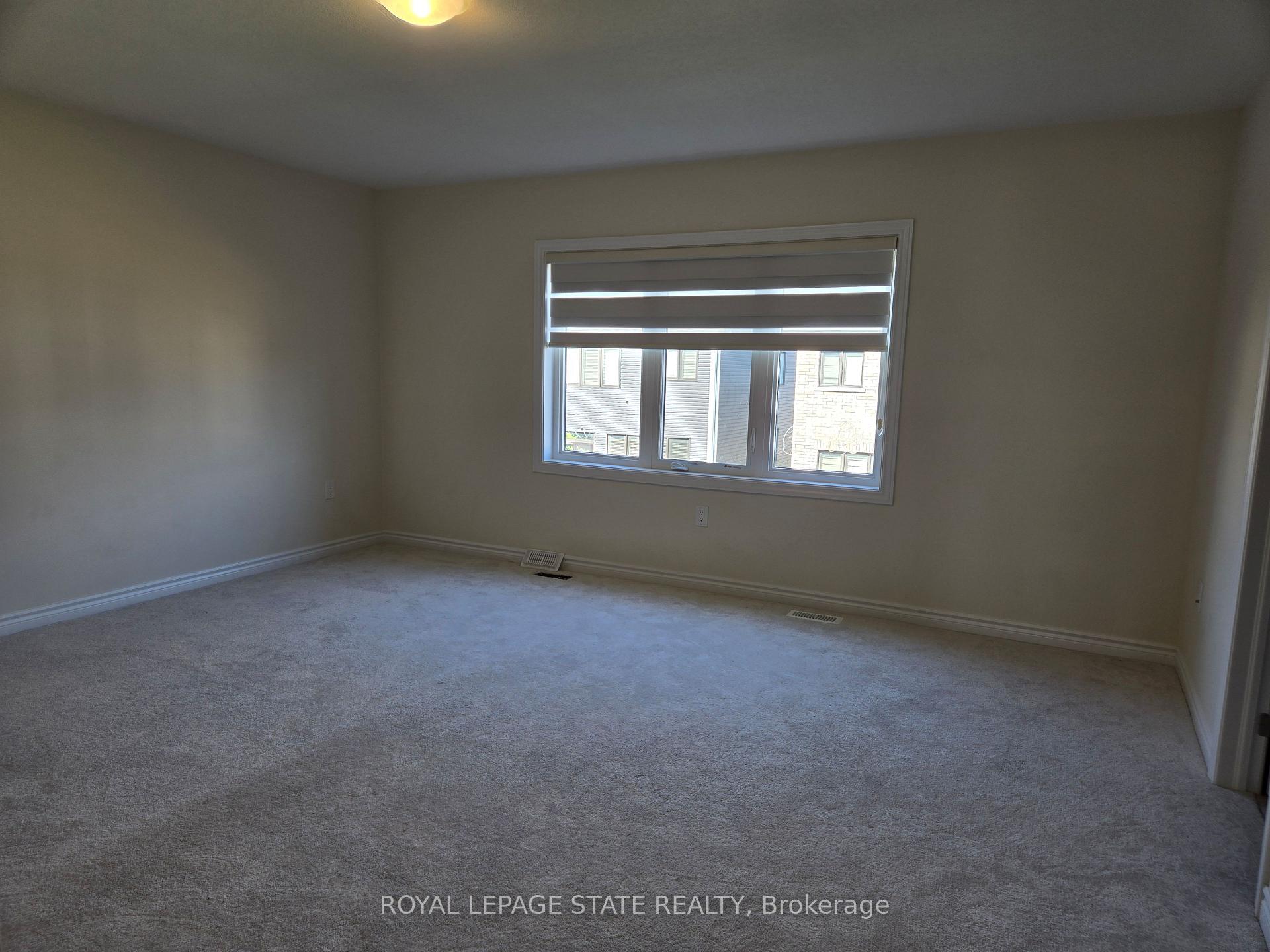 Photo 22 of 395 Barker Parkway, Thorold, Rolling Meadows — HOMEH