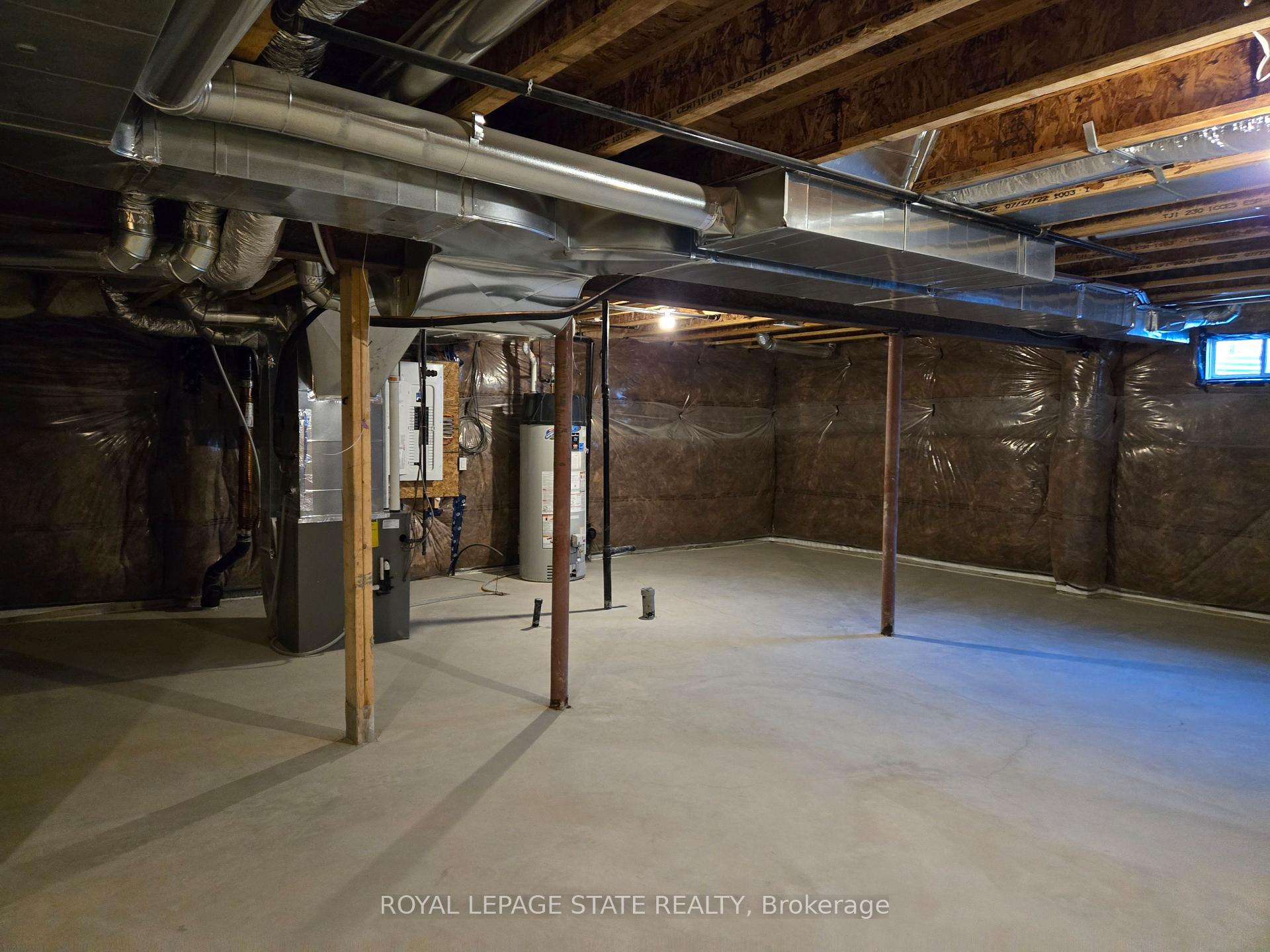 Photo 29 of 395 Barker Parkway, Thorold, Rolling Meadows — HOMEH