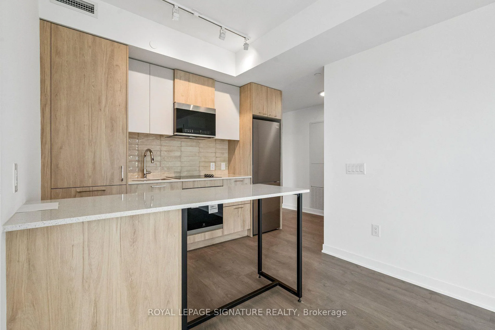 Photo 4 of Unit 2103, 10 Oak Street, Toronto, Regent Park — HOMEH