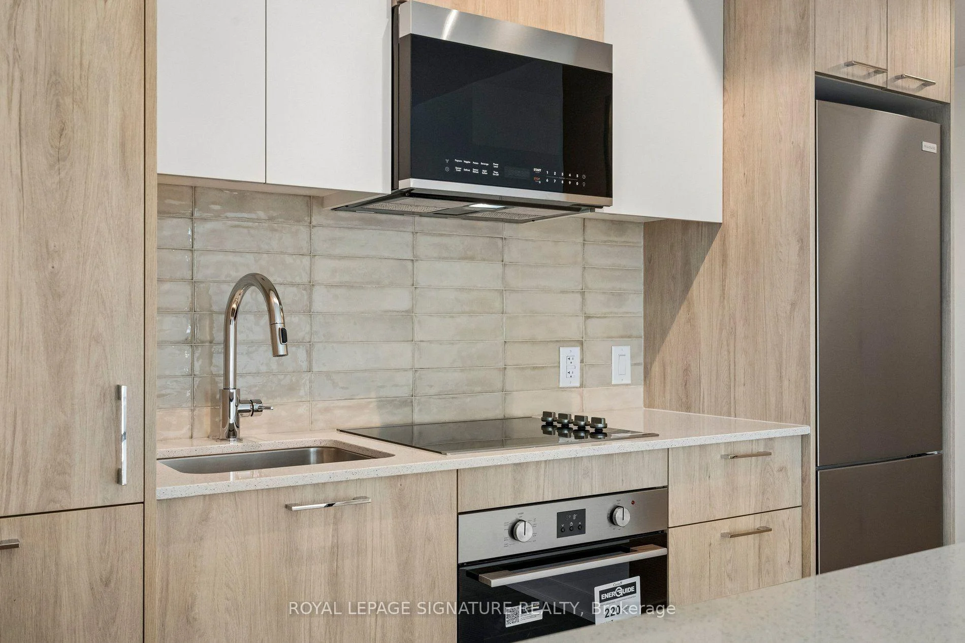Photo 6 of Unit 2103, 10 Oak Street, Toronto, Regent Park — HOMEH