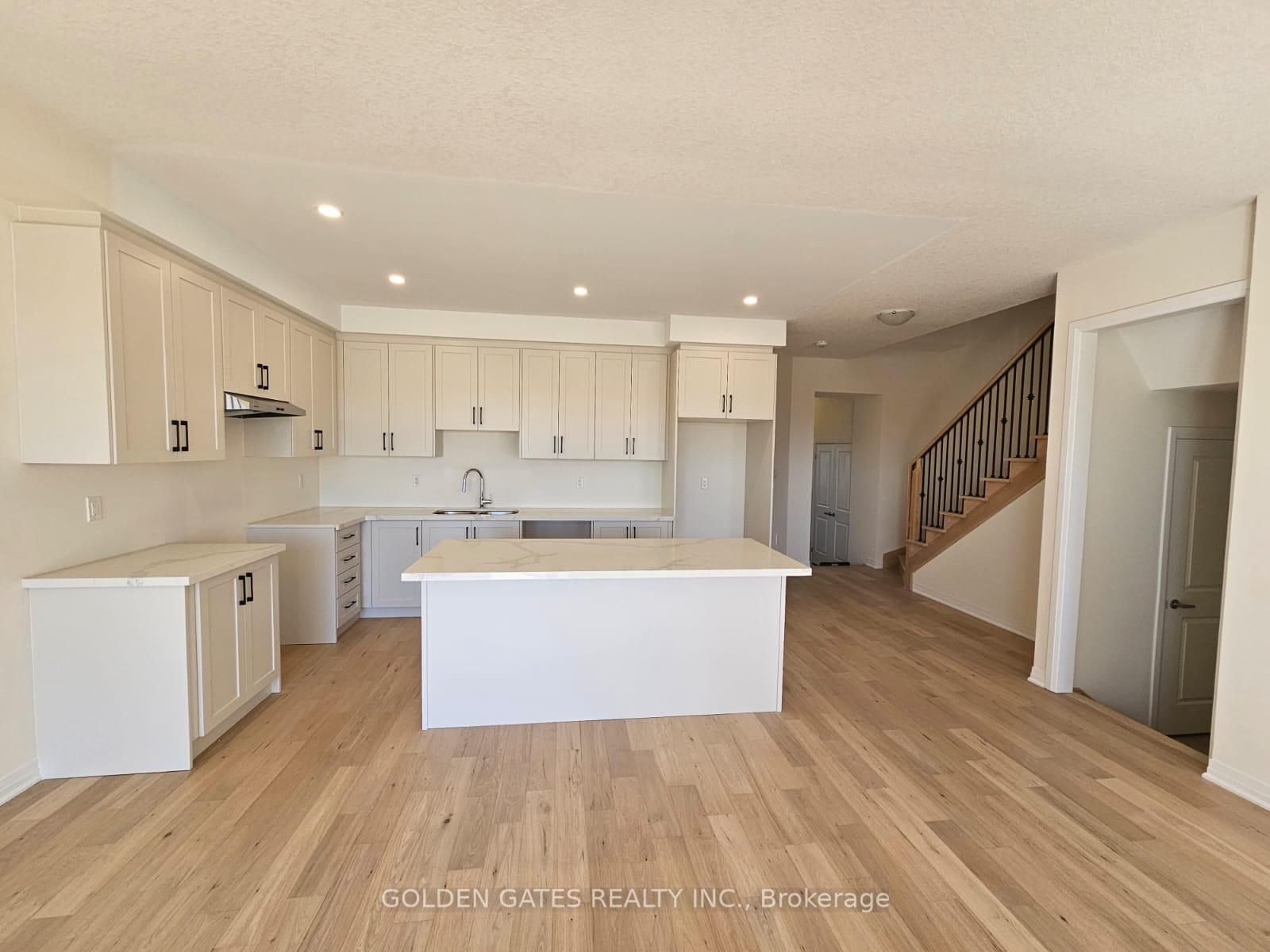 Photo 3 of 23 Jacko Street, Tillsonburg — HOMEH
