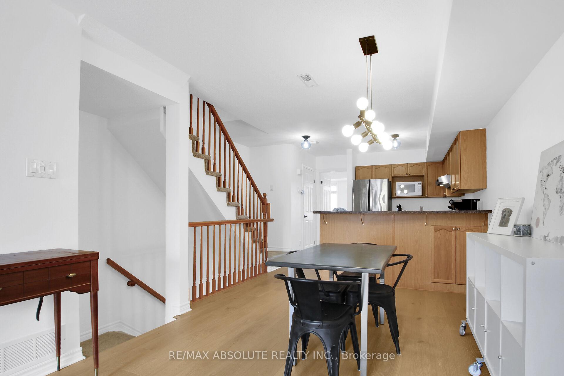 Photo 18 of 1350 Guthrie Street, Ottawa, Leslie Park — HOMEH