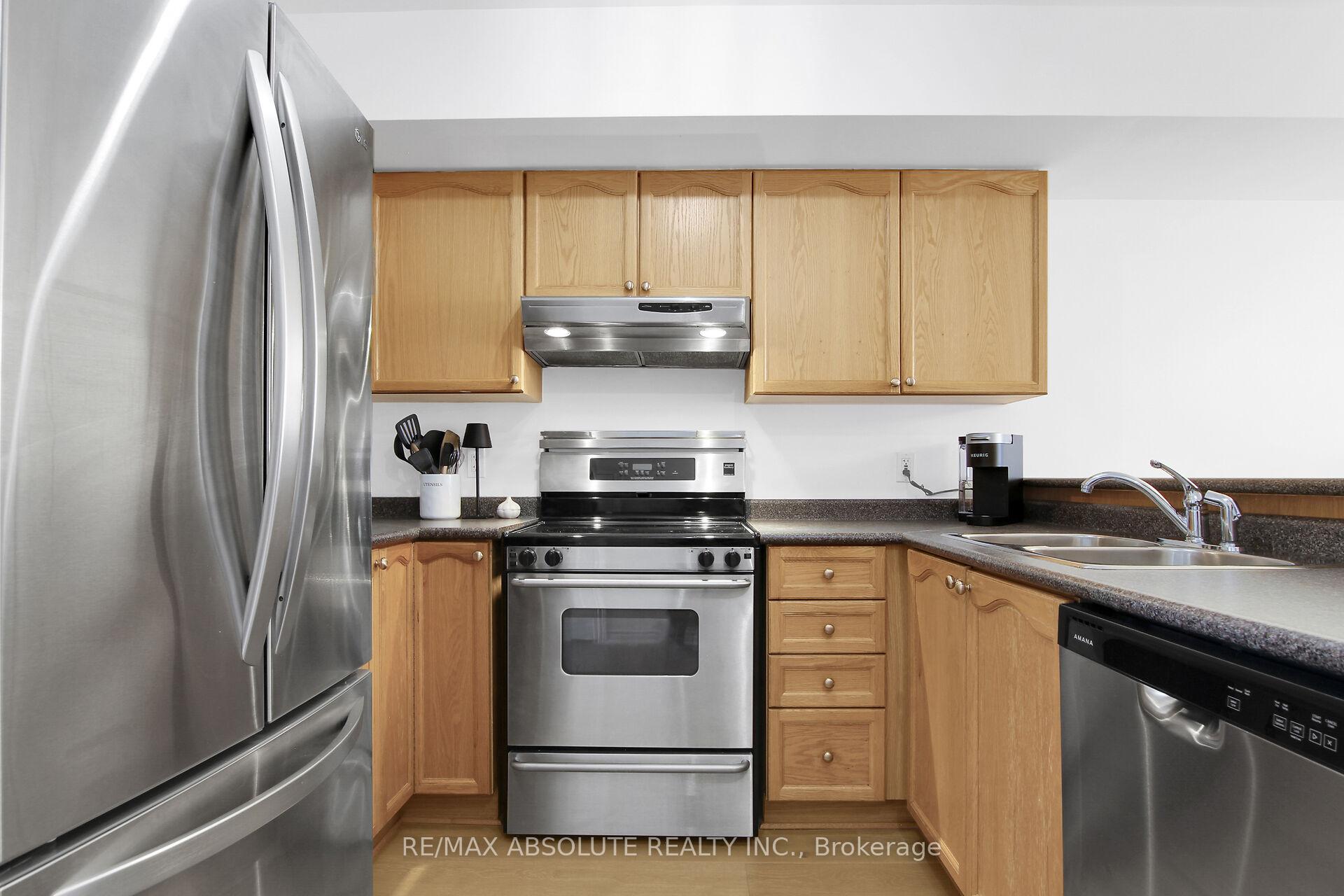 Photo 21 of 1350 Guthrie Street, Ottawa, Leslie Park — HOMEH