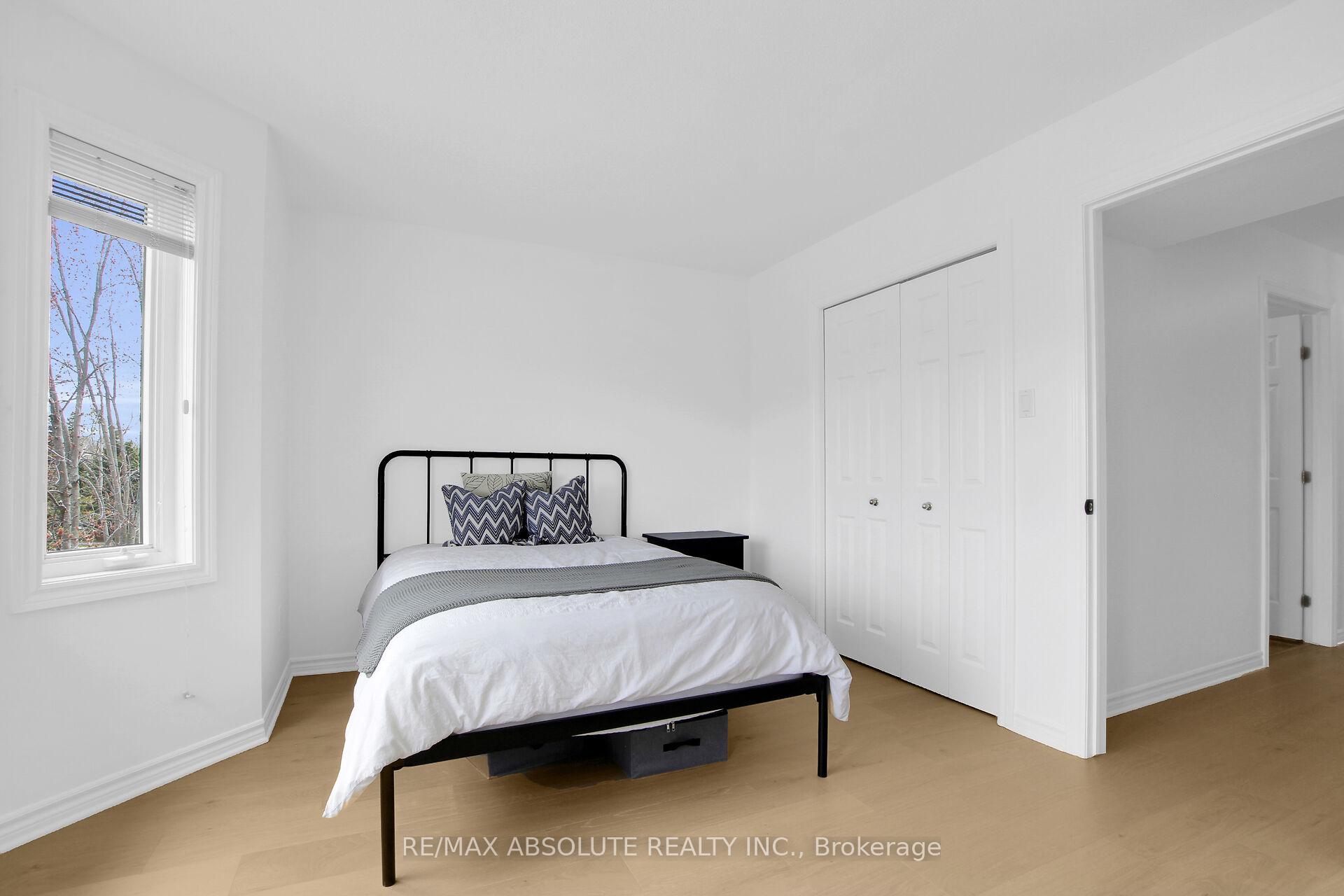 Photo 44 of 1350 Guthrie Street, Ottawa, Leslie Park — HOMEH