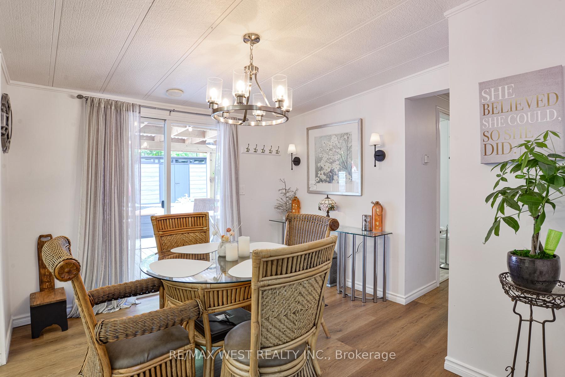 Photo 3 of Unit 100, 1007 Racoon Road, Gravenhurst, Morrison — HOMEH