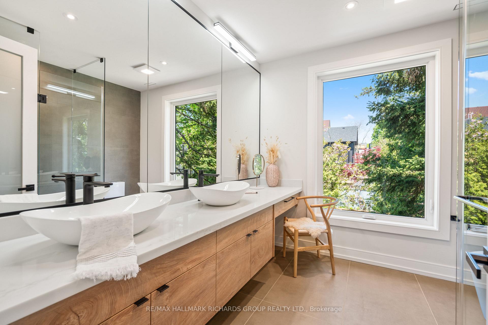 Photo 17 of 98 Dixon Avenue, Toronto, The Beaches — HOMEH