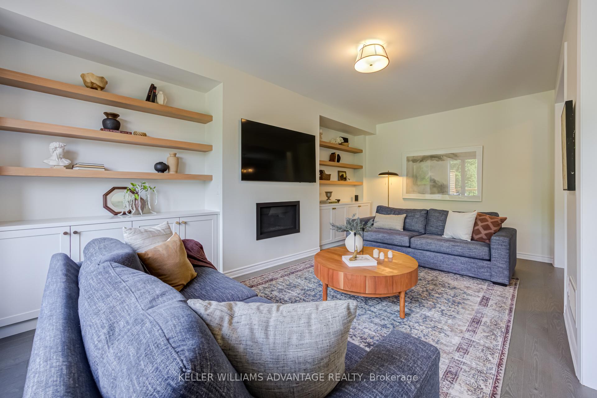 Photo 4 of 46 Sutcliffe Drive, Whitby, Rolling Acres — HOMEH