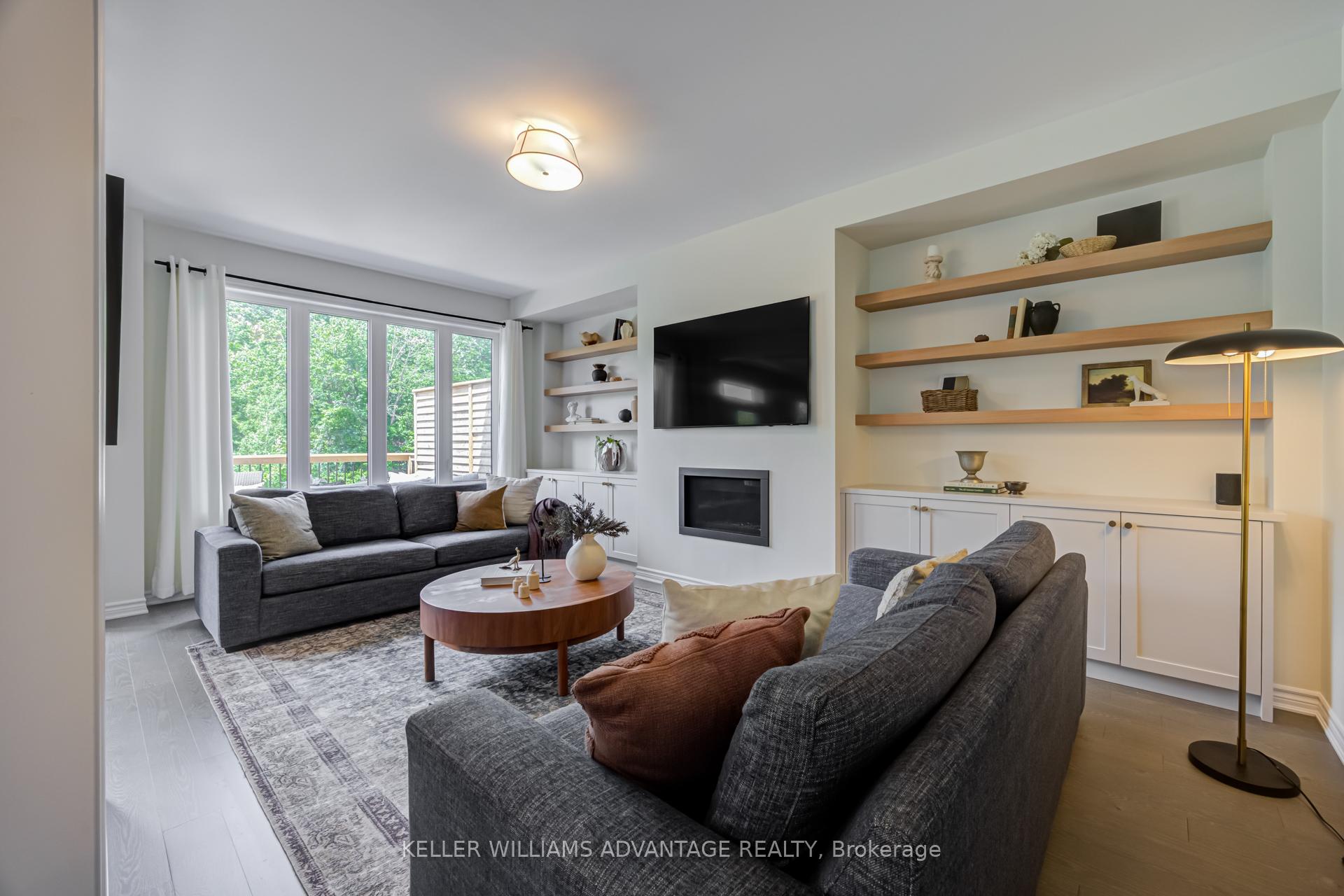 Photo 5 of 46 Sutcliffe Drive, Whitby, Rolling Acres — HOMEH