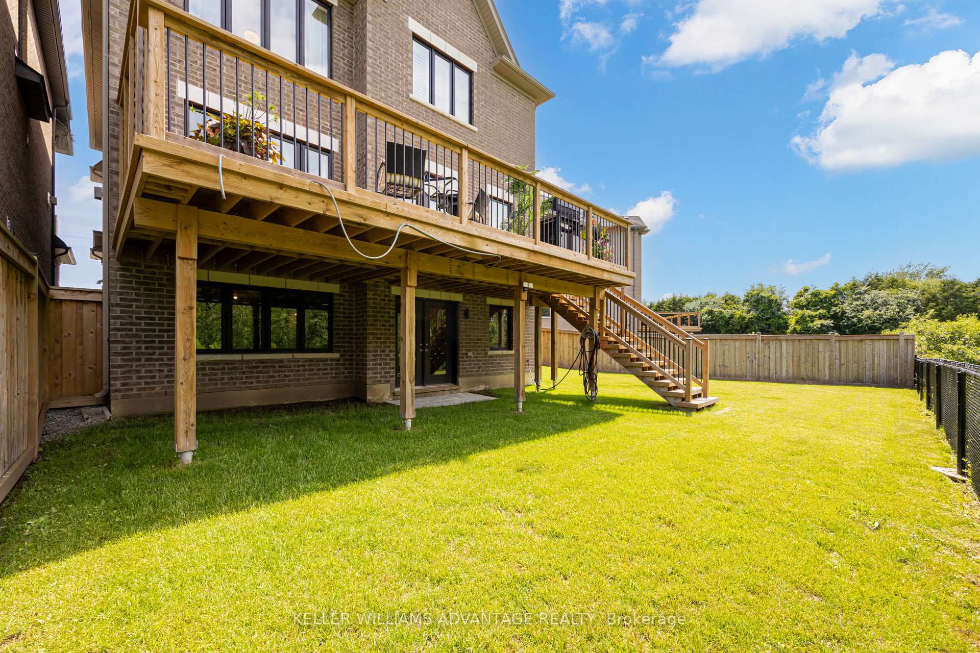 Photo 42 of 46 Sutcliffe Drive, Whitby, Rolling Acres — HOMEH