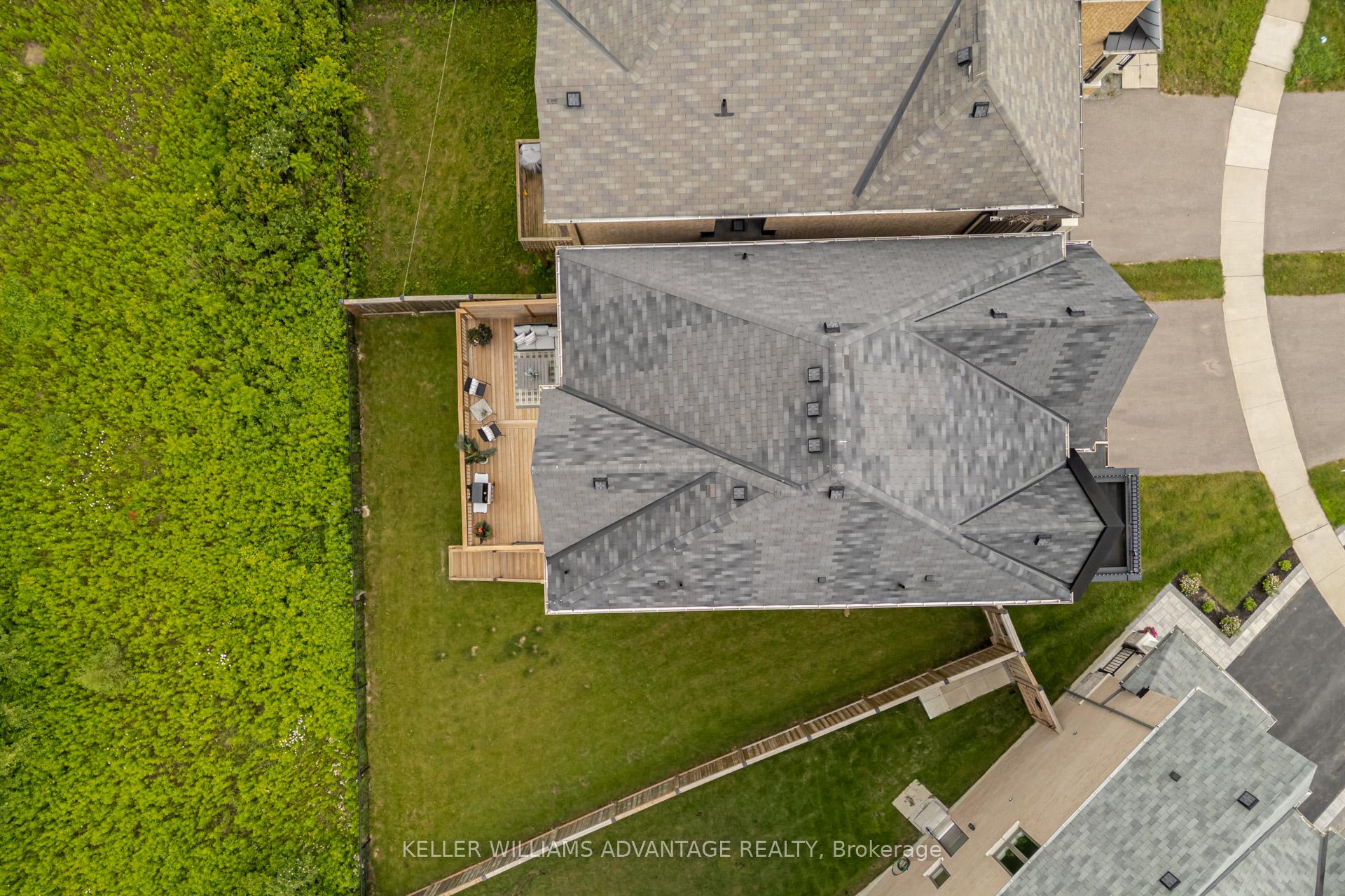 Photo 45 of 46 Sutcliffe Drive, Whitby, Rolling Acres — HOMEH