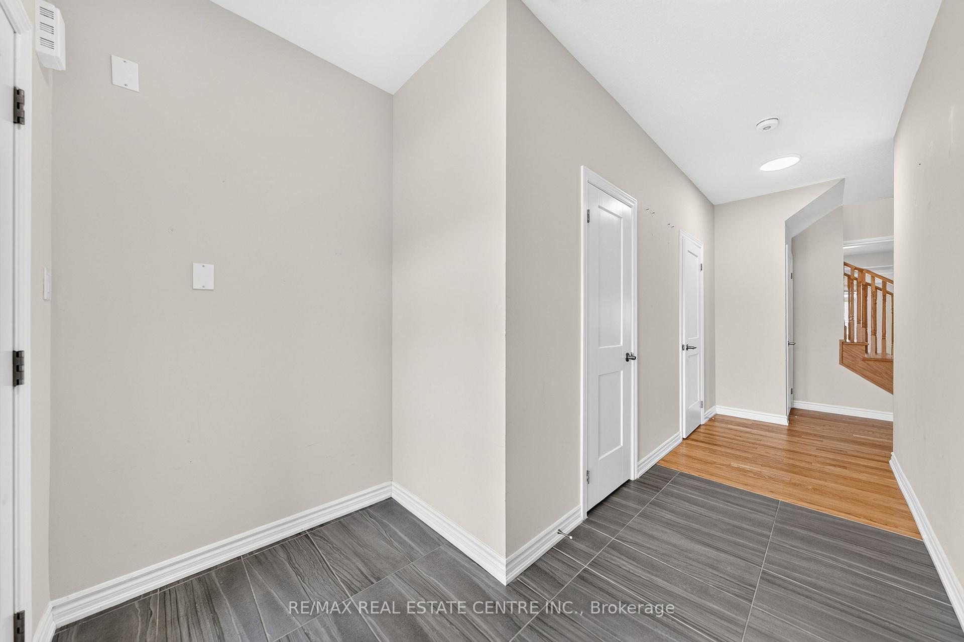 Photo 7 of 14 Heming Street, Brant, Paris — HOMEH