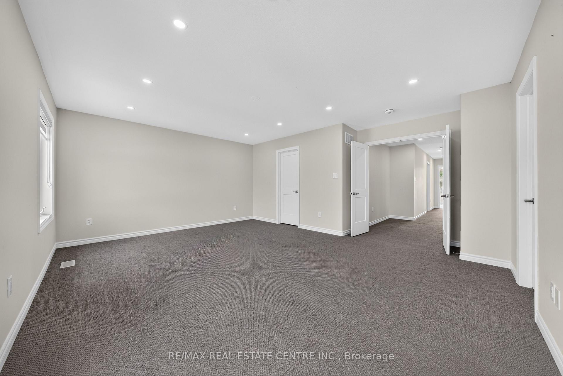 Photo 23 of 14 Heming Street, Brant, Paris — HOMEH