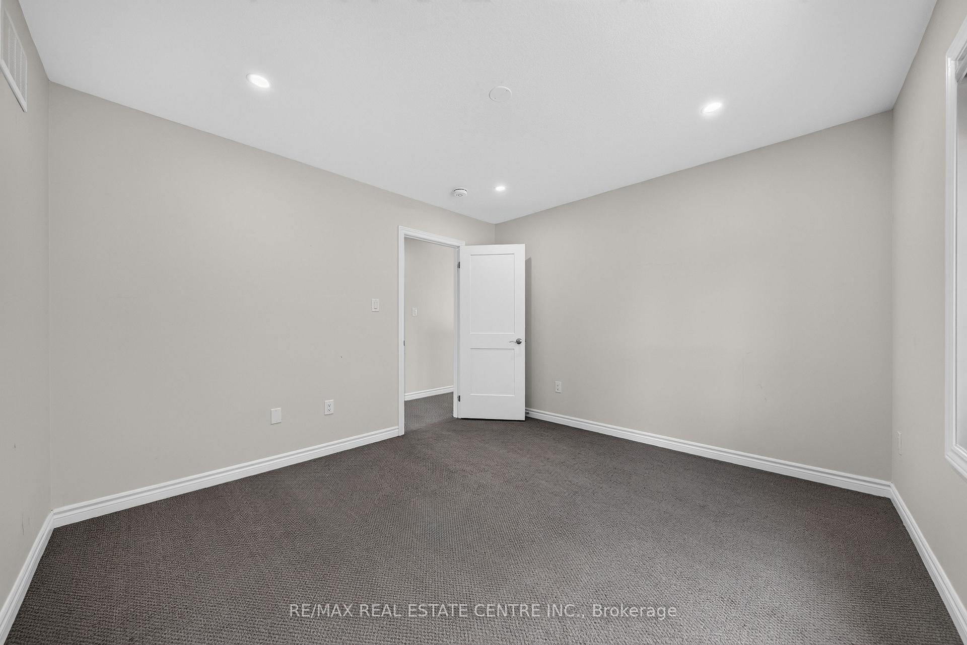 Photo 34 of 14 Heming Street, Brant, Paris — HOMEH