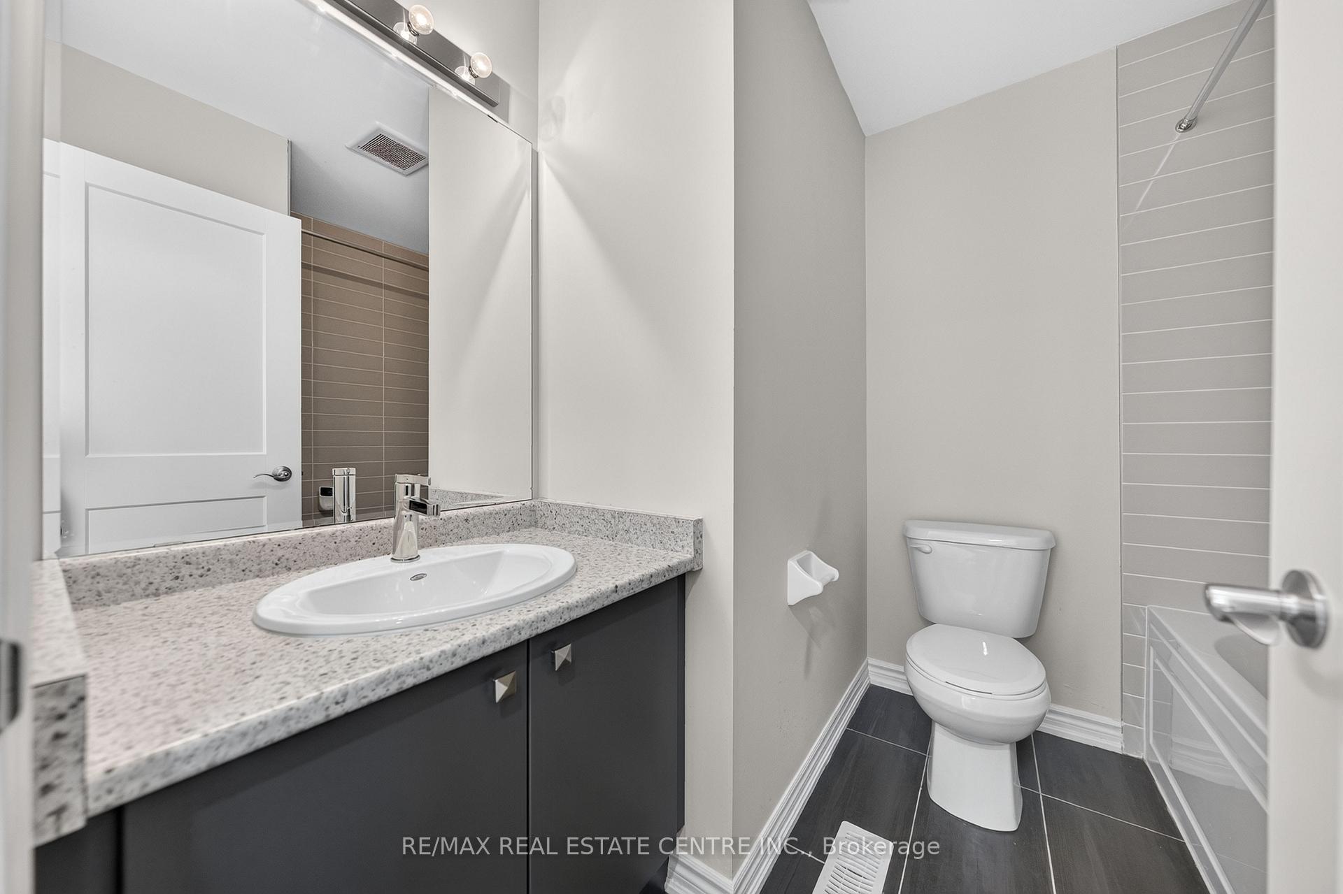 Photo 35 of 14 Heming Street, Brant, Paris — HOMEH