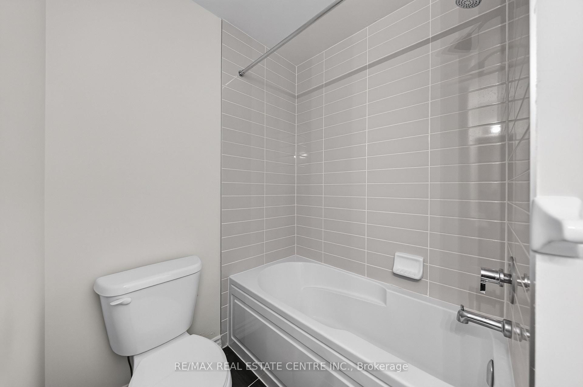 Photo 36 of 14 Heming Street, Brant, Paris — HOMEH