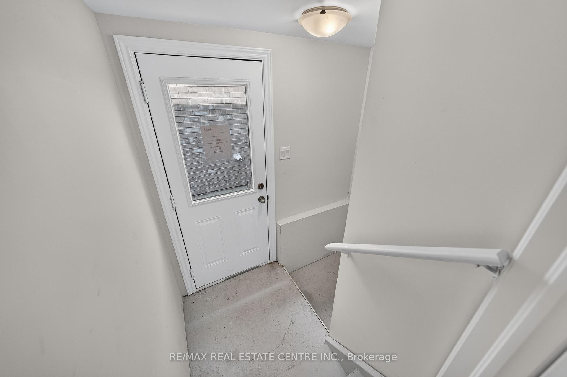 Photo 37 of 14 Heming Street, Brant, Paris — HOMEH