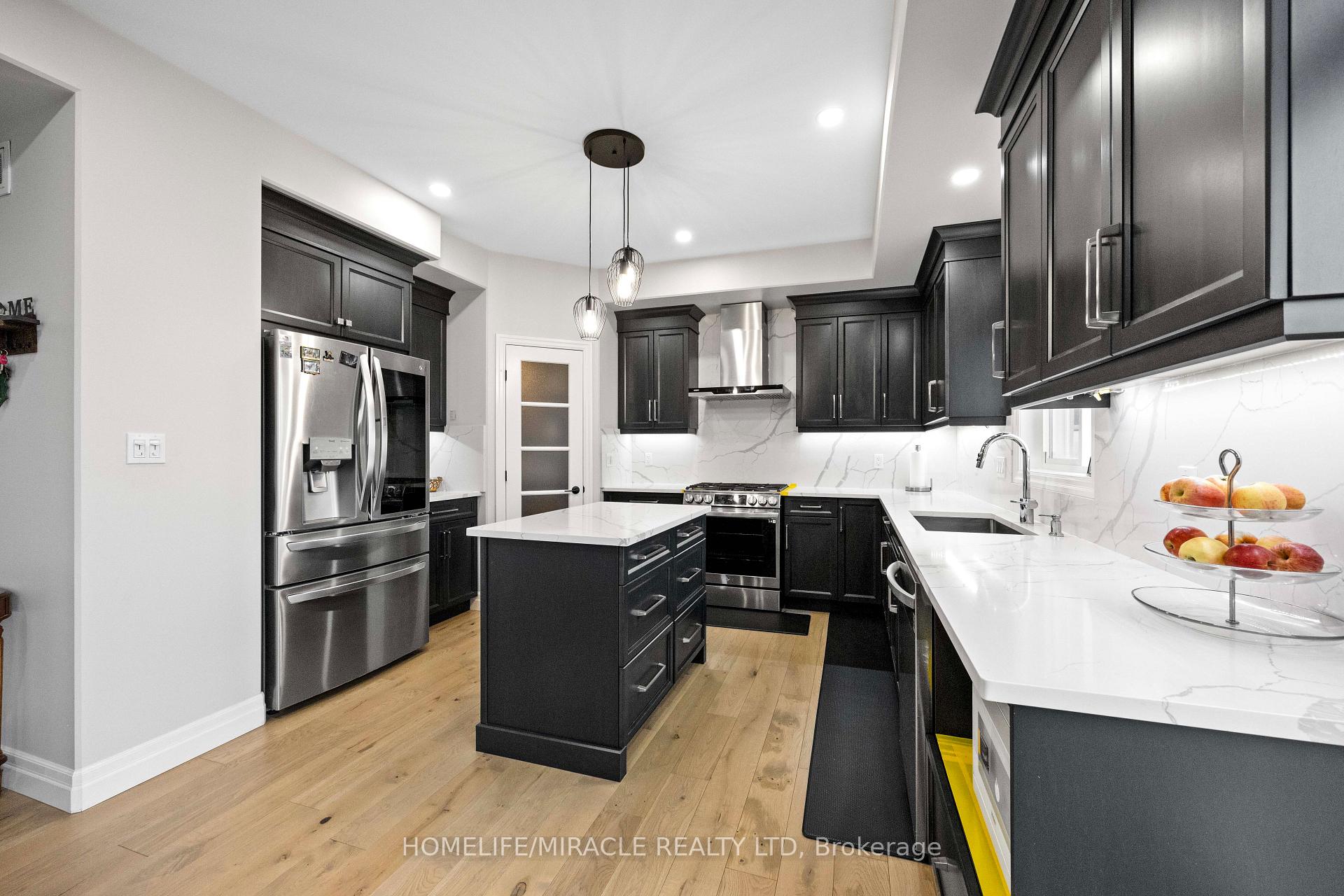 Photo 17 of 61 Raycroft Drive, Belleville, Thurlow Ward — HOMEH