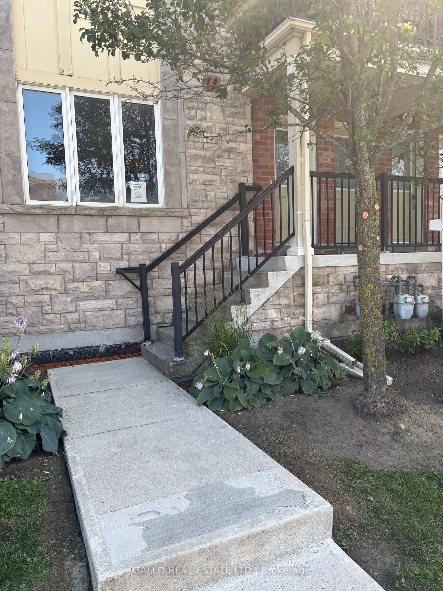 Photo 2 of Unit 86, 2245 Bur Oak Avenue, Markham, Greensborough — HOMEH