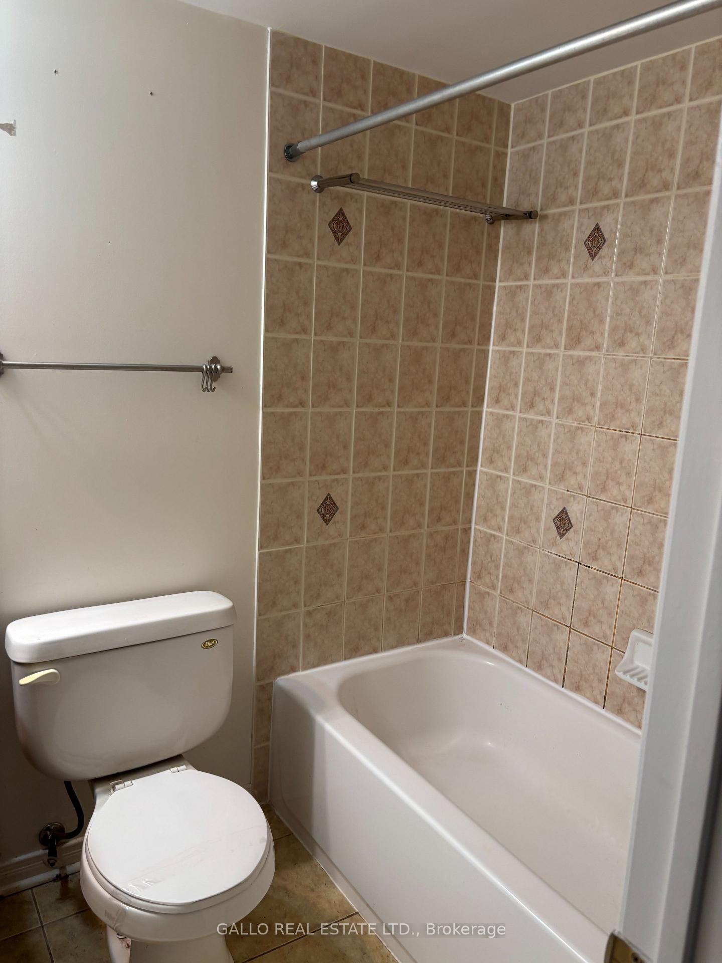 Photo 16 of Unit 86, 2245 Bur Oak Avenue, Markham, Greensborough — HOMEH