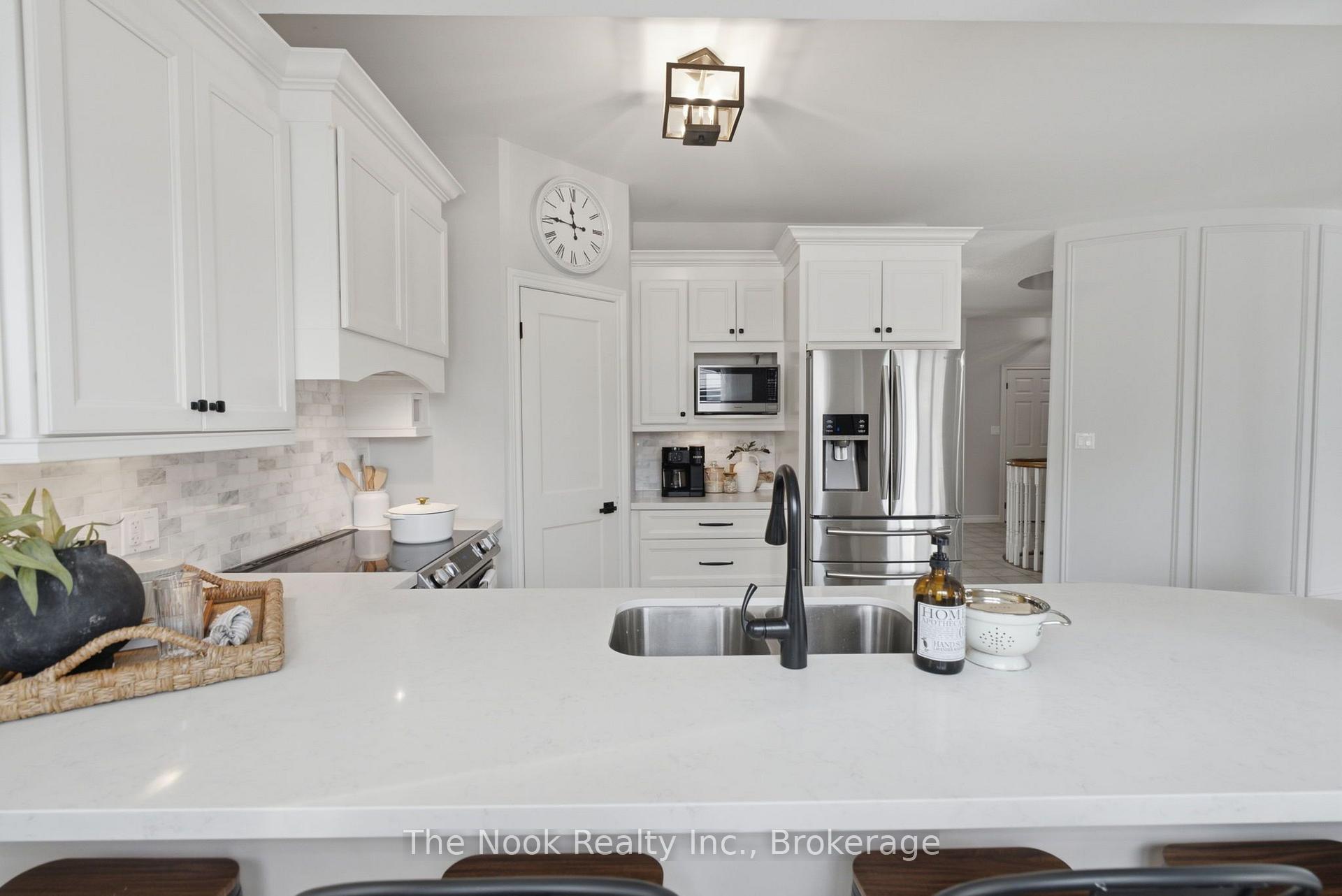 Photo 14 of 366 Travail Avenue, Oshawa, Kedron — HOMEH