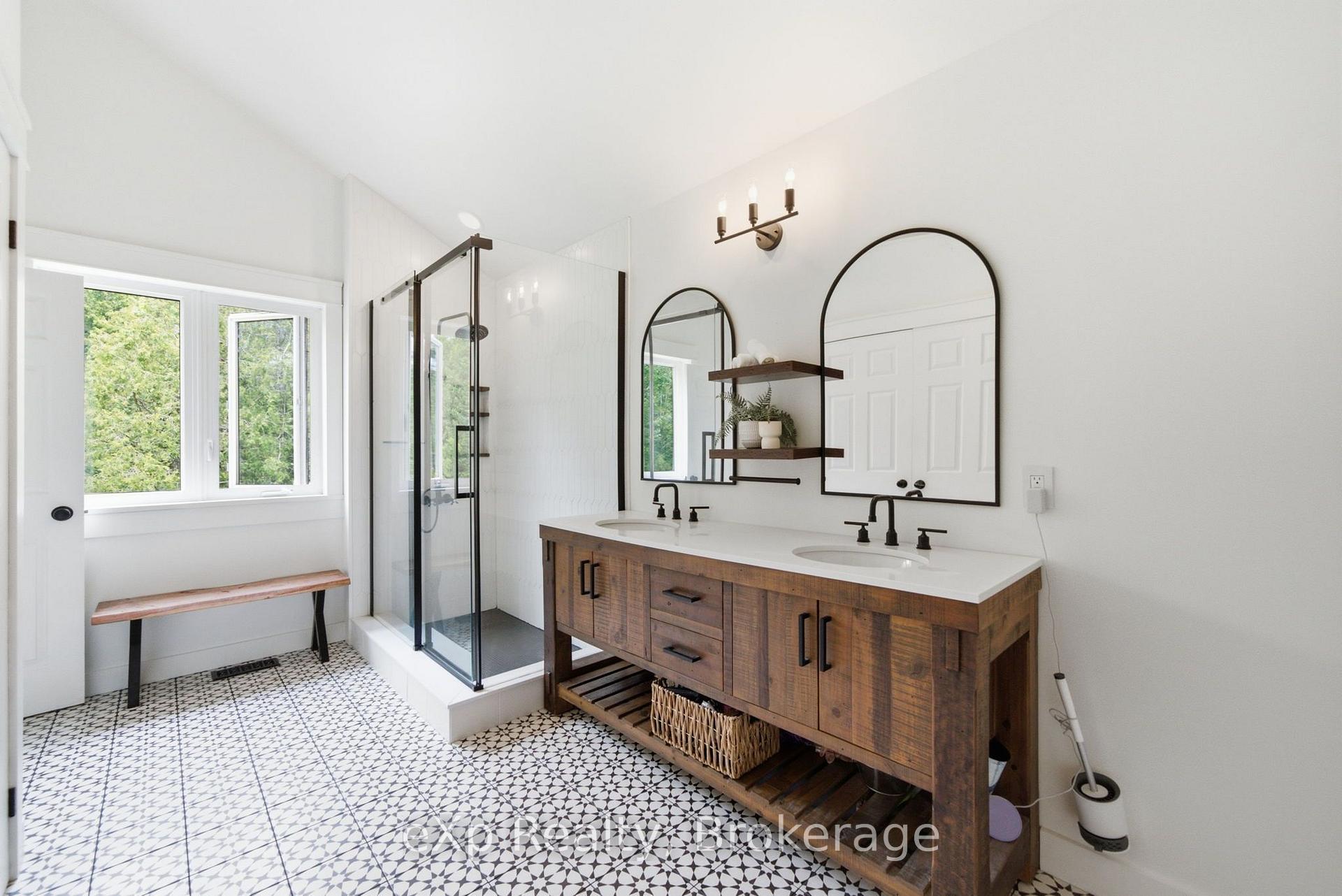 Photo 24 of 7690 Bickle Hill Road, Hamilton Township, Rural Hamilton — HOMEH